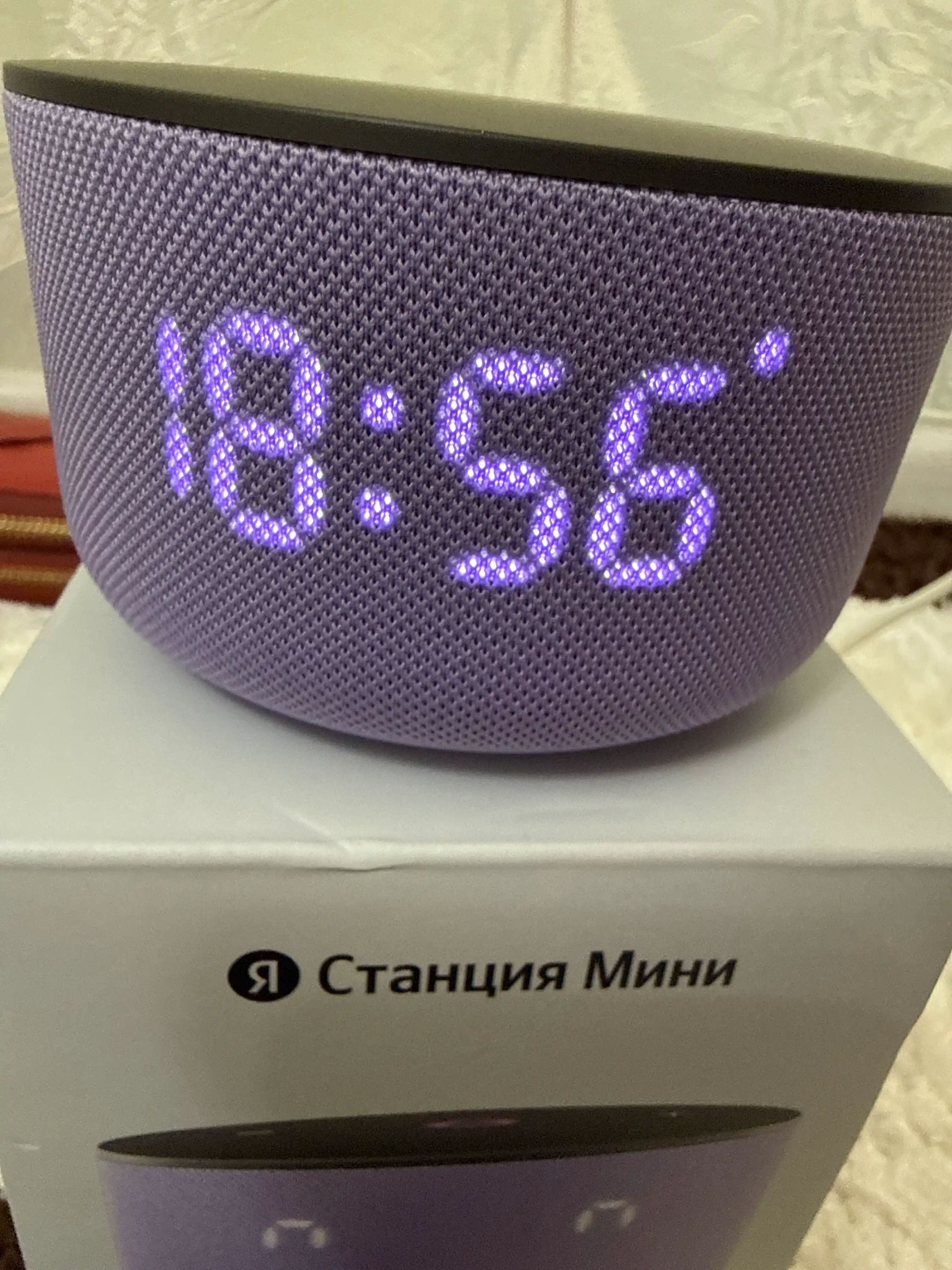 Умная колонка Яндекс Станция Мини 3 с Алисой, часами, YandexGPT и узбекским языком, 12 Вт