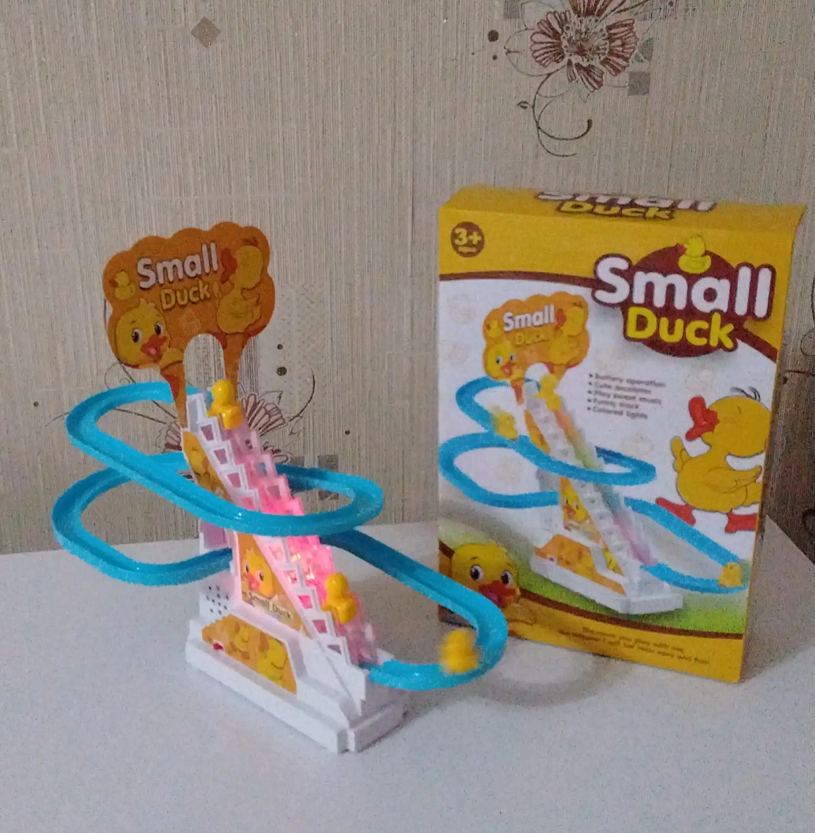 Slayddagi o'rdaklar Small Duck, bolalar uchun o'quv va musiqiy o'yinchoq, stressga qarshi