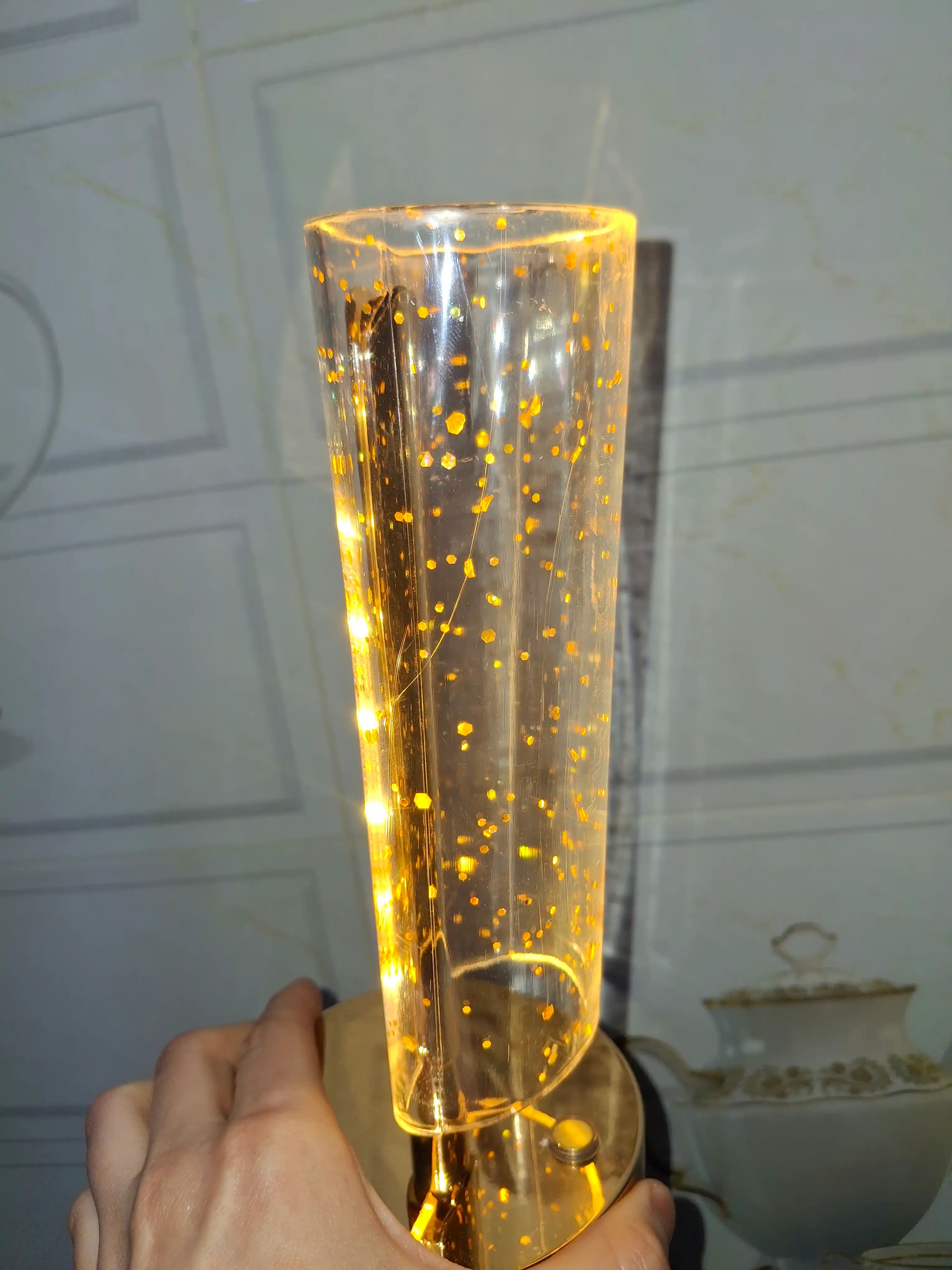 Stol chiroqchasi, sensorli Led, 3 xil yorug'lik darajasi