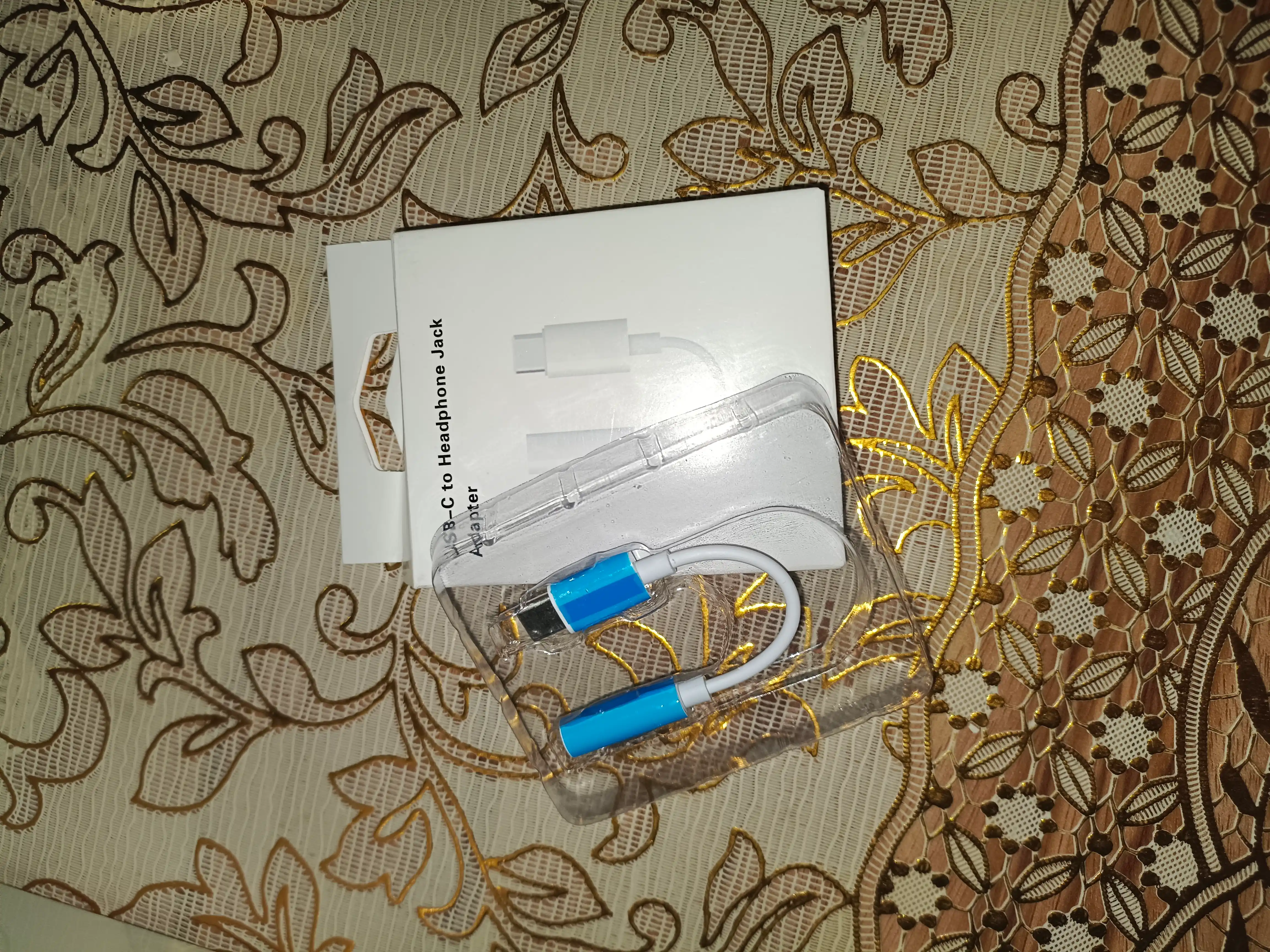 Adapter Samsung va iPhone uchun,Type-C va Lighting audio-ulagich,AUX va quloqchinlar uchun