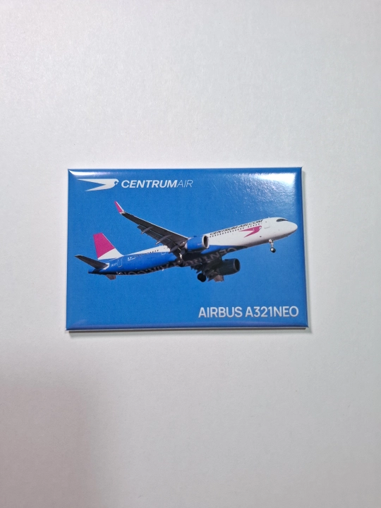 Фото магнит (авиасувенир), фото самолёта Airbus A321neo Centrum Air, размер 8x5 см - 