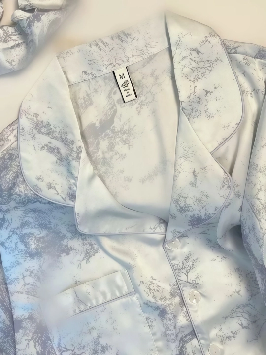 Pijama ayollar uchun ipak