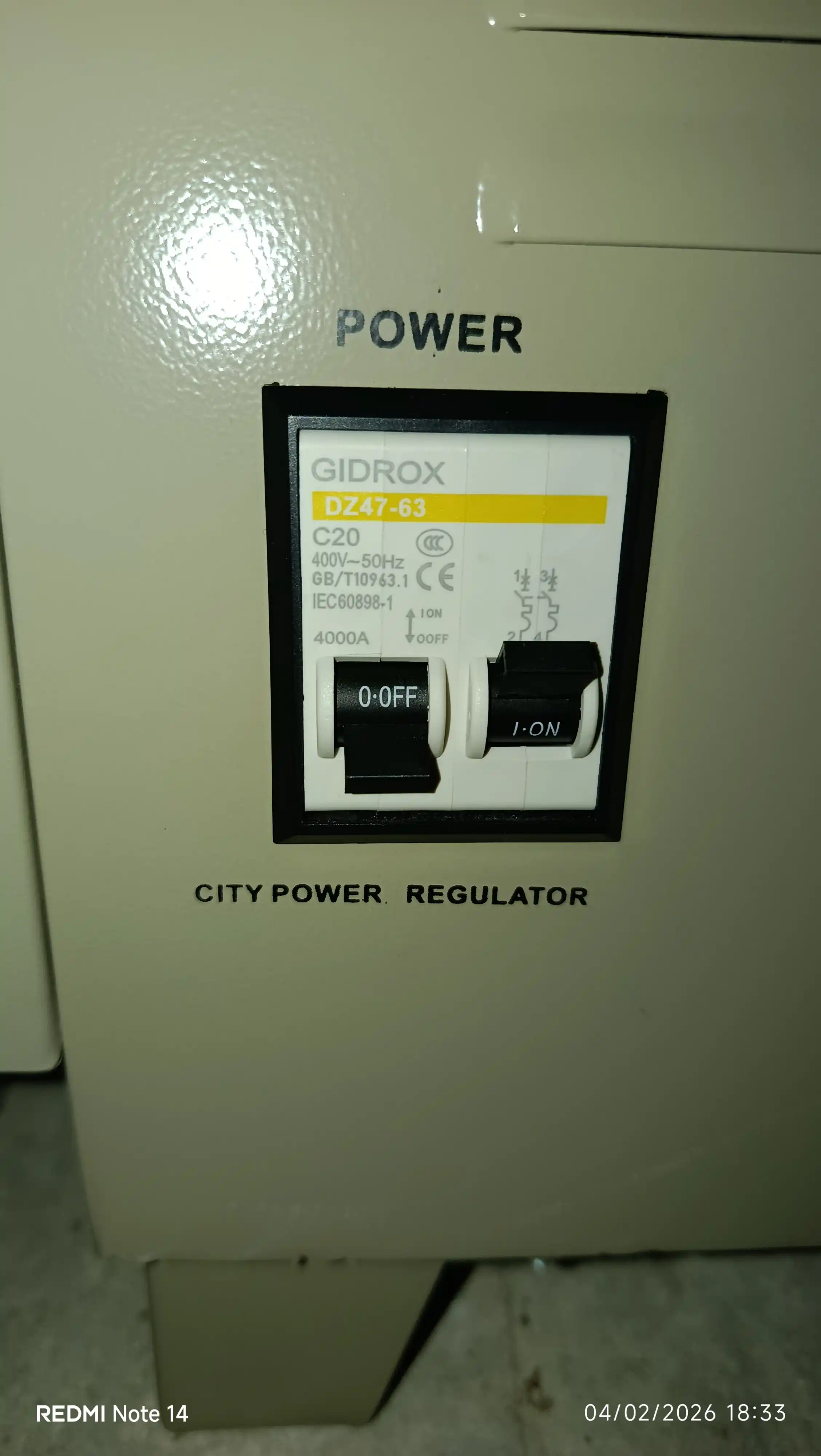 Kuchlanish stabilizatori GIDROX 5-KVA, 10-KVA, 15-KVA, 30-KVA, later