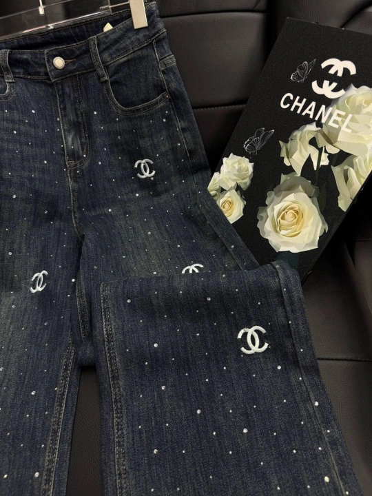 Ayollar va qizlar uchun bahorgi straight fit fasondagi jinsi shim, o'lcham M dan XXL gacha