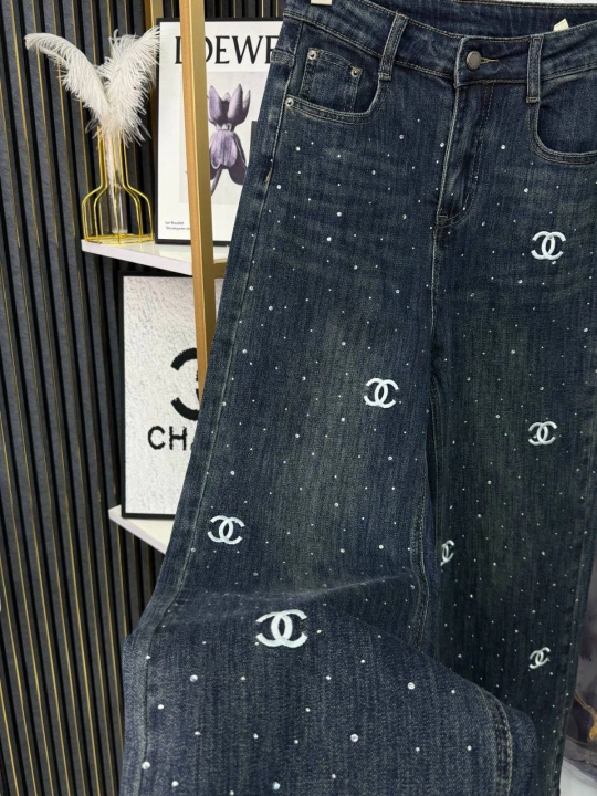Ayollar va qizlar uchun bahorgi straight fit fasondagi jinsi shim, o'lcham M dan XXL gacha