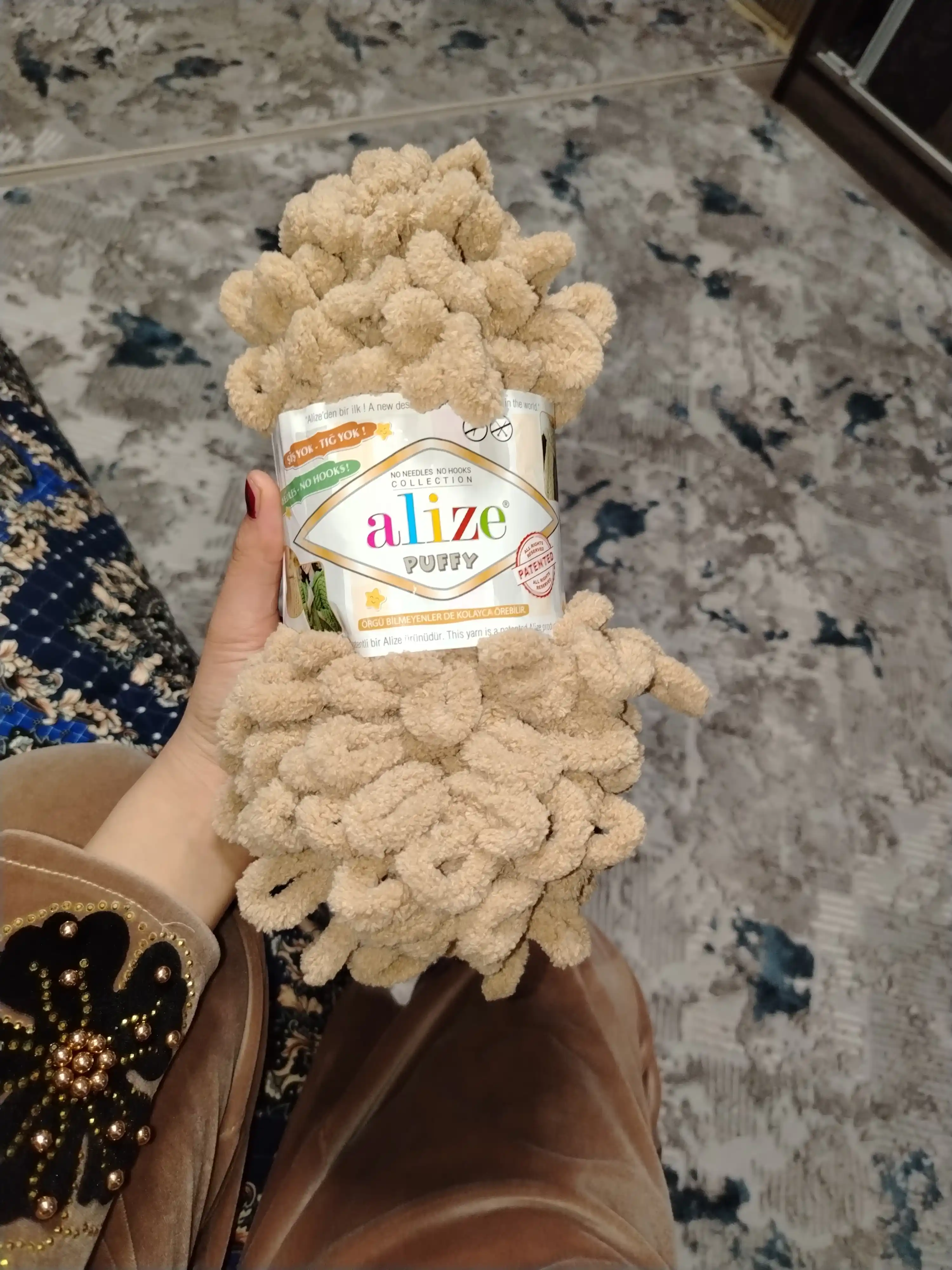 Пряжа Alize Puffy - 100 г, 9 м, 100% полиэстер, в упаковке 1 шт