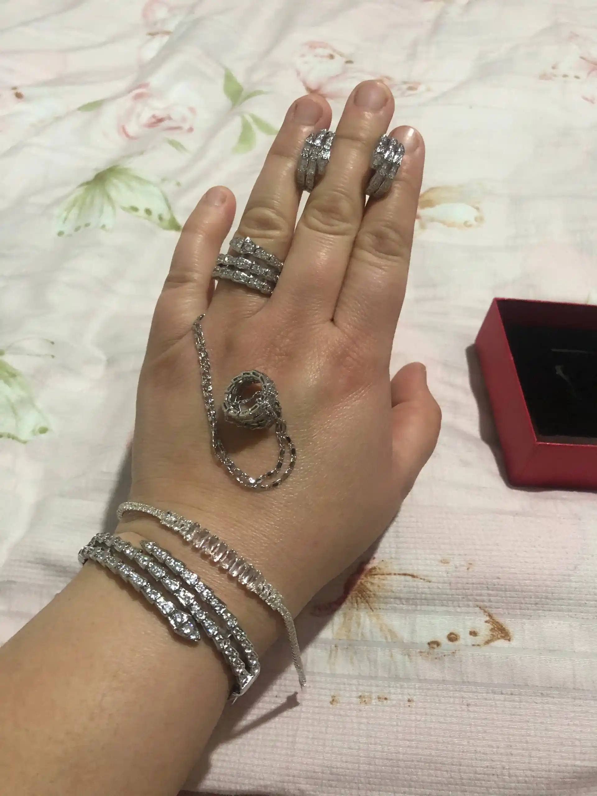 Комплект украшений, серьги, кольцо, браслет, цепочка, Messika Bvlgari, Vancleef