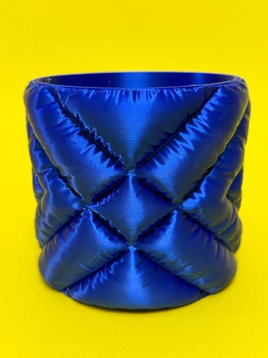 Gullar uchun kashpo