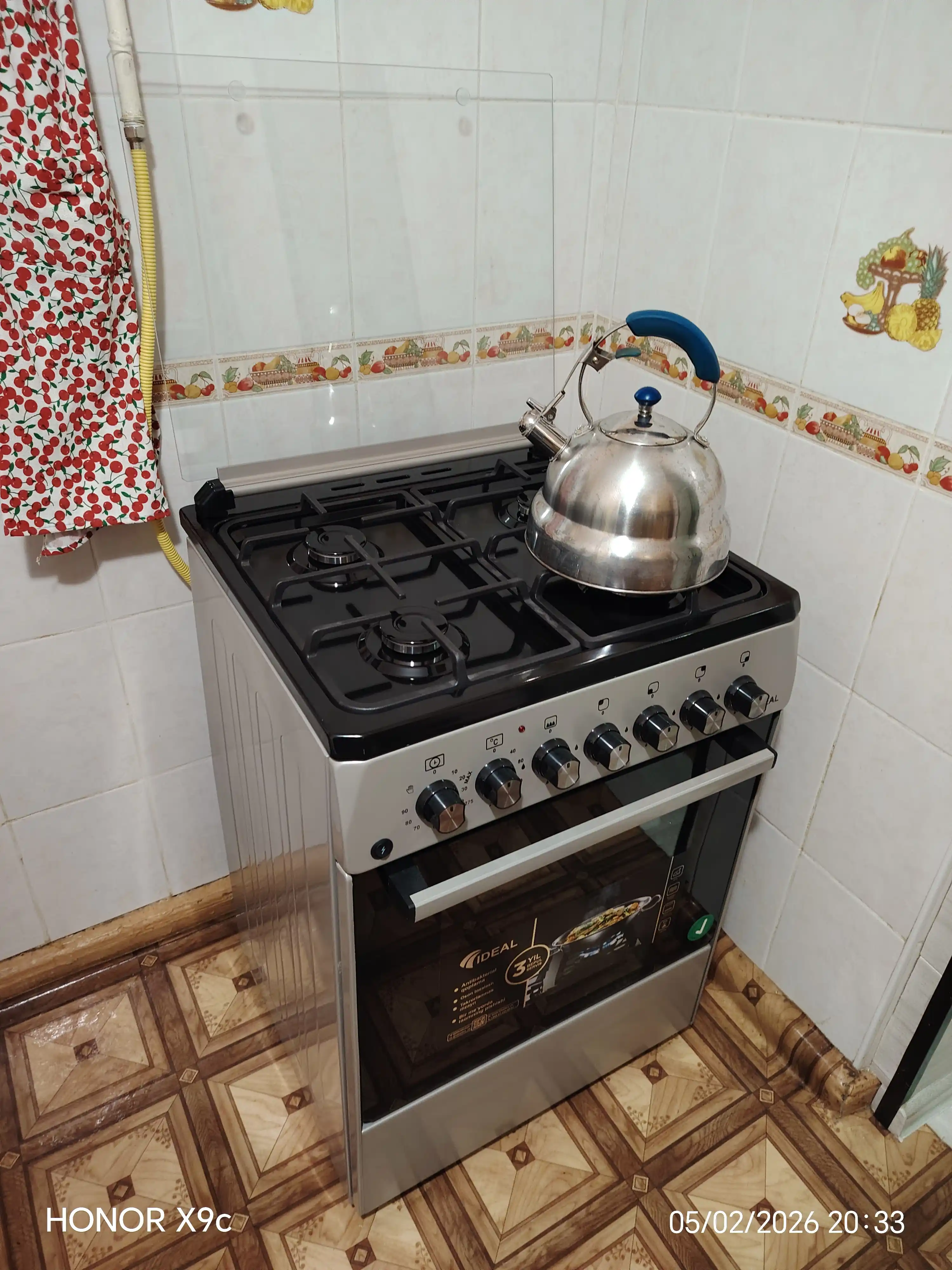 Gaz plita Ideal L250, 4 konforkali, hajmi 65 litr, 60 * 60