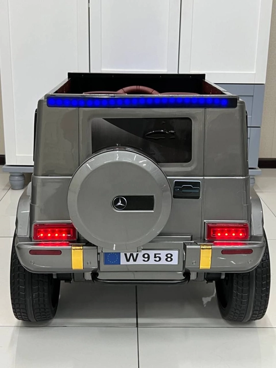 Bolalar elektr avtomobili, masofadan radio boshqarish pulti bilan