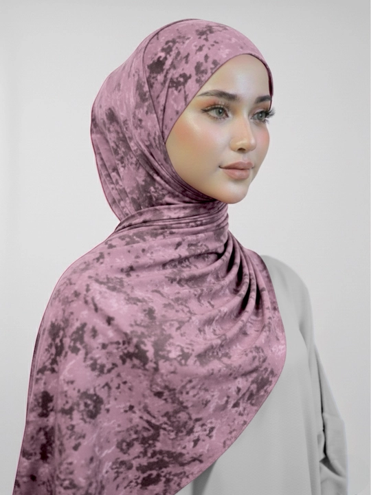 Ayollar uchun mramirli sharflar