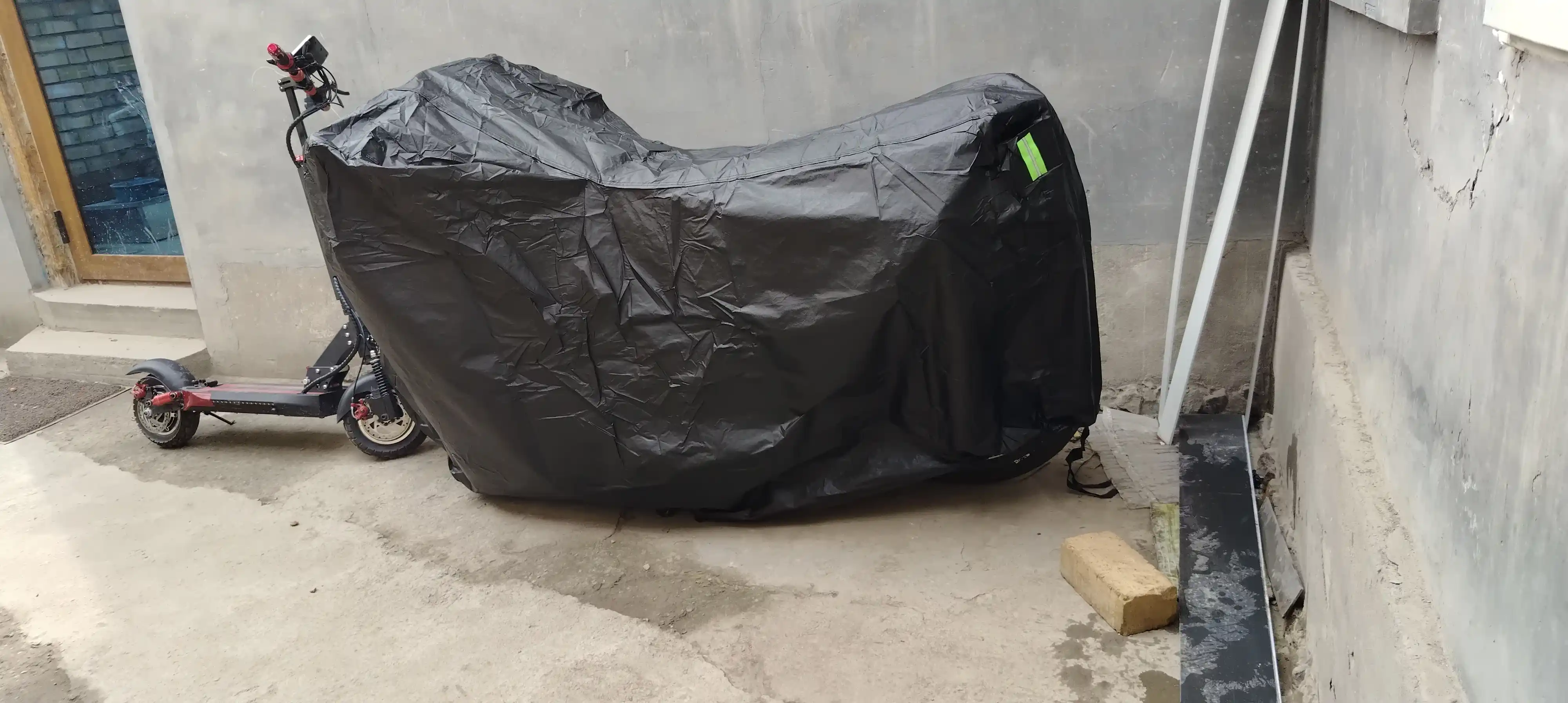 Skuter va mototsikl uchun suv qaytaruvchi himoya chexoli L–4XL