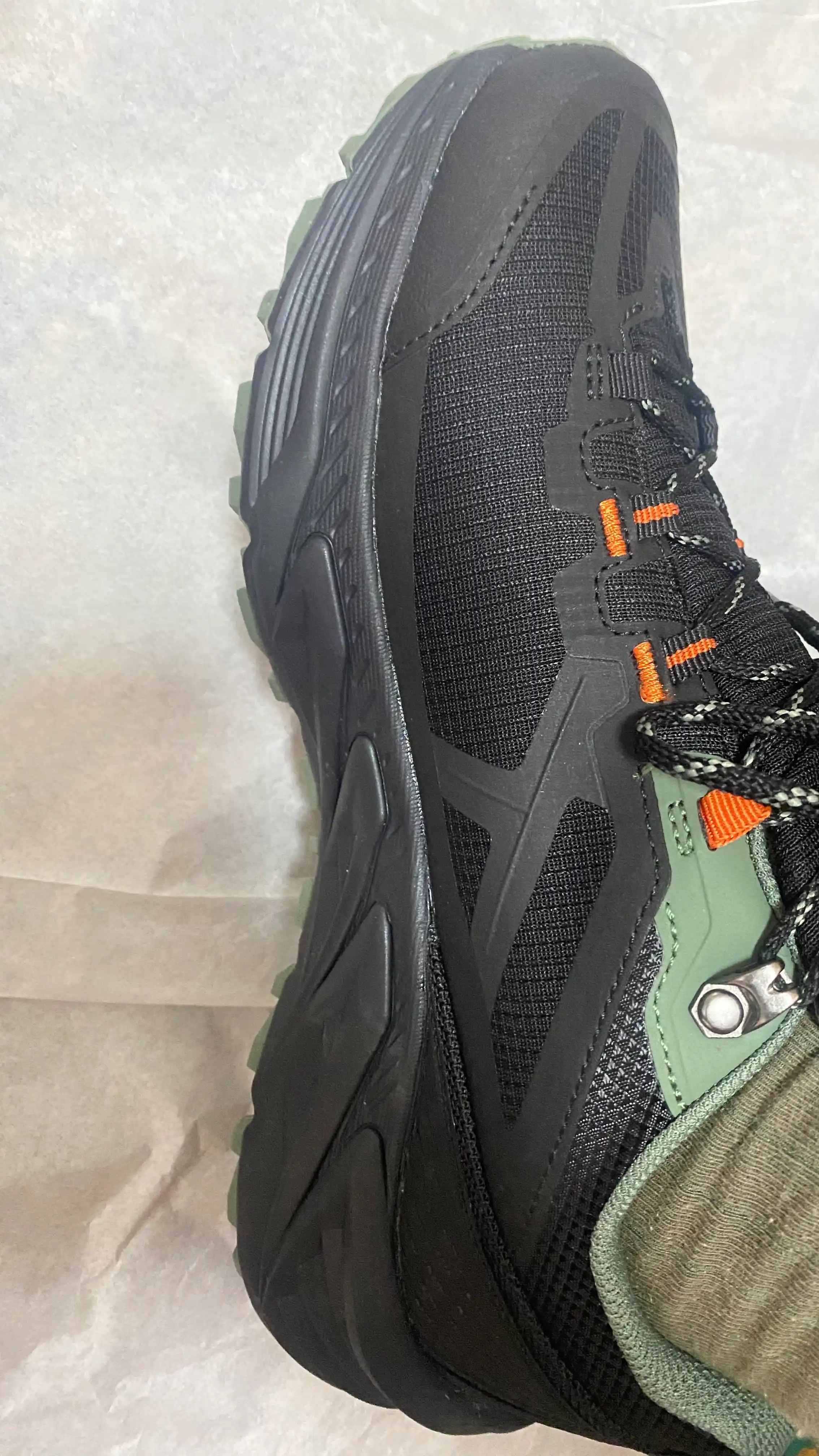 Термо кроссовки, Vibram подошва, спортивная обувь Gore-Tex, сезон: зима-весна-осень