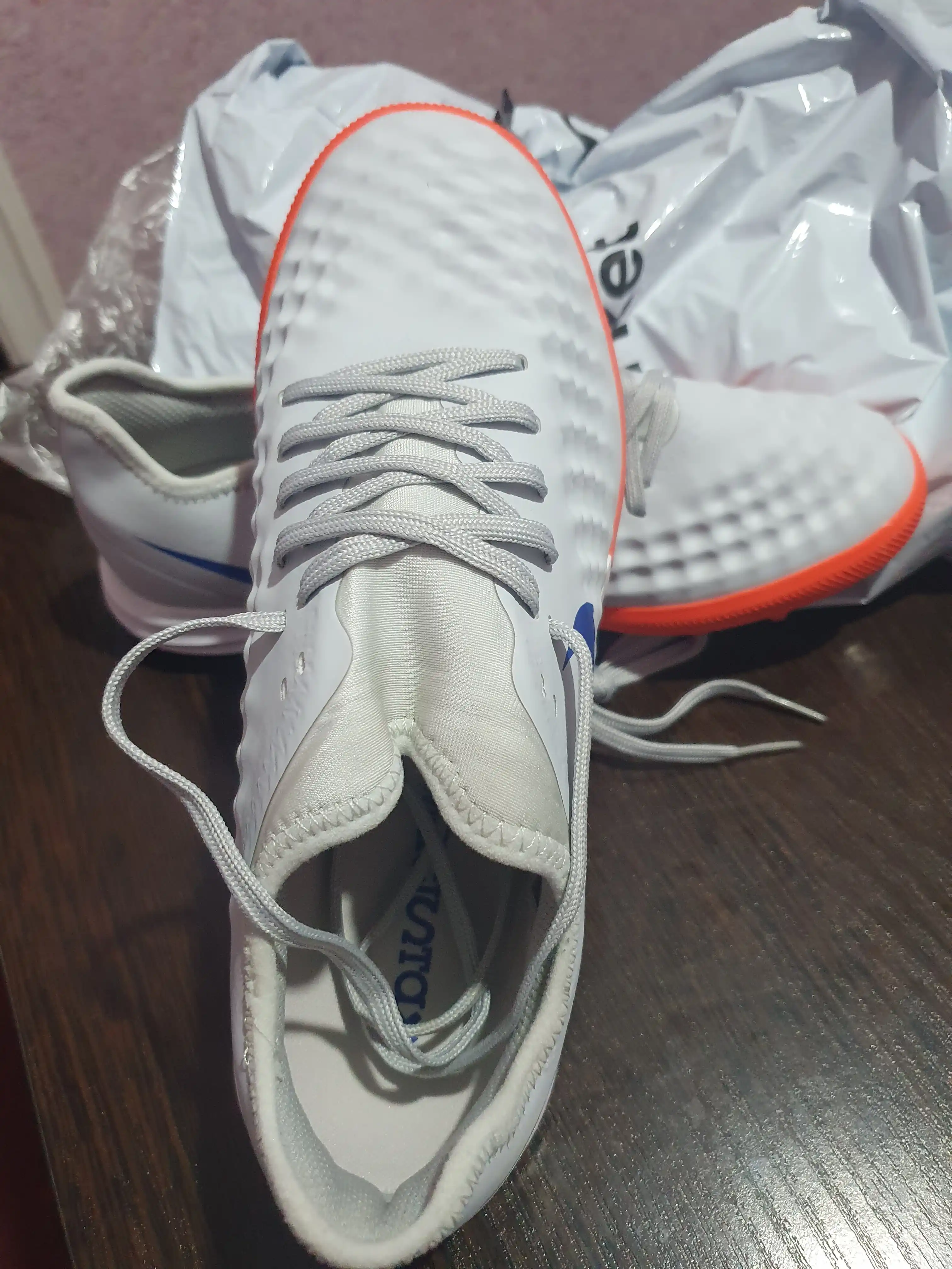 Футбольные бутсы и сороконожки MAGISTA X для взрослых размер 39-44