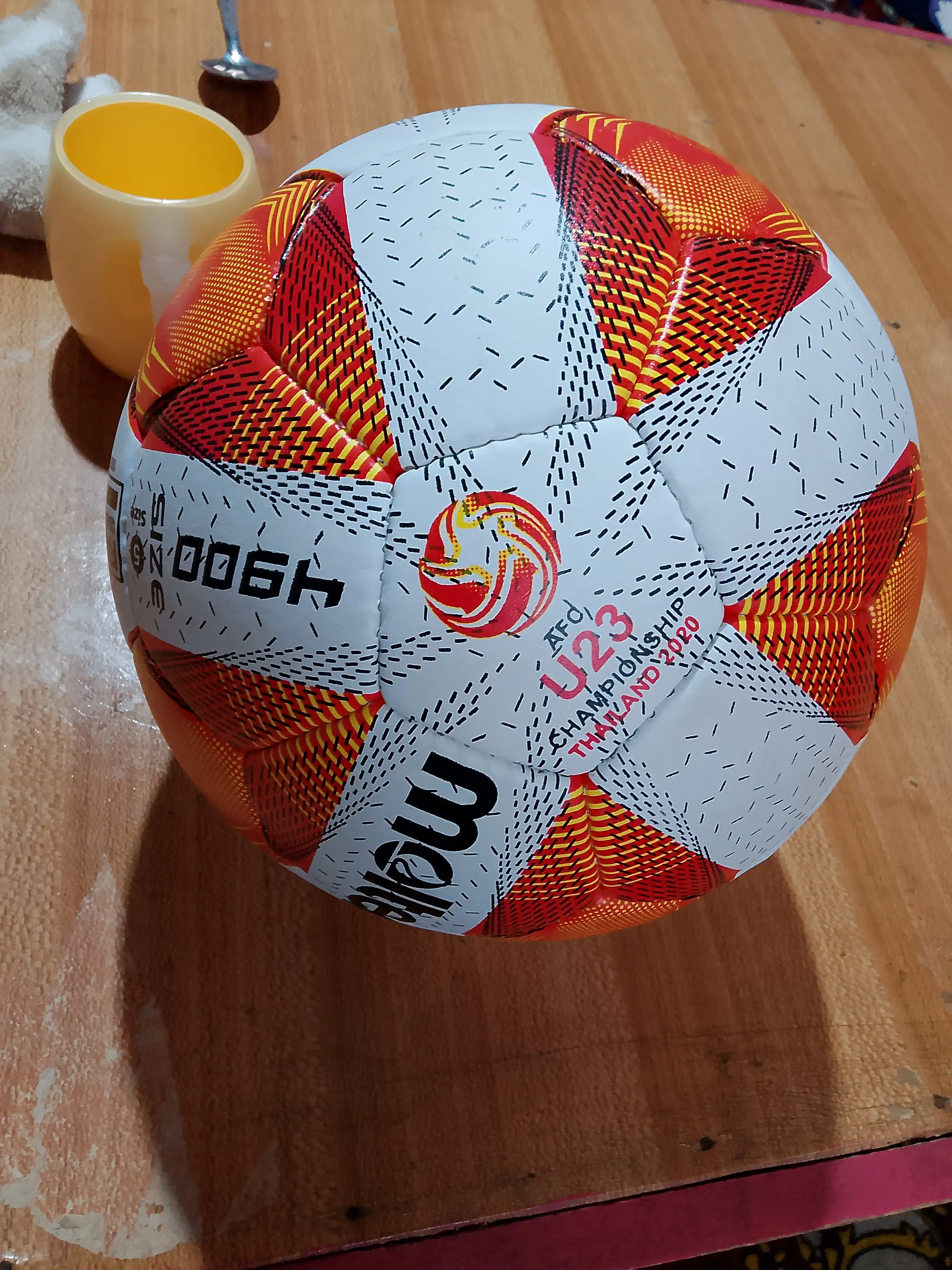 Molten professional futbol to'pi, 5-o'lcham
