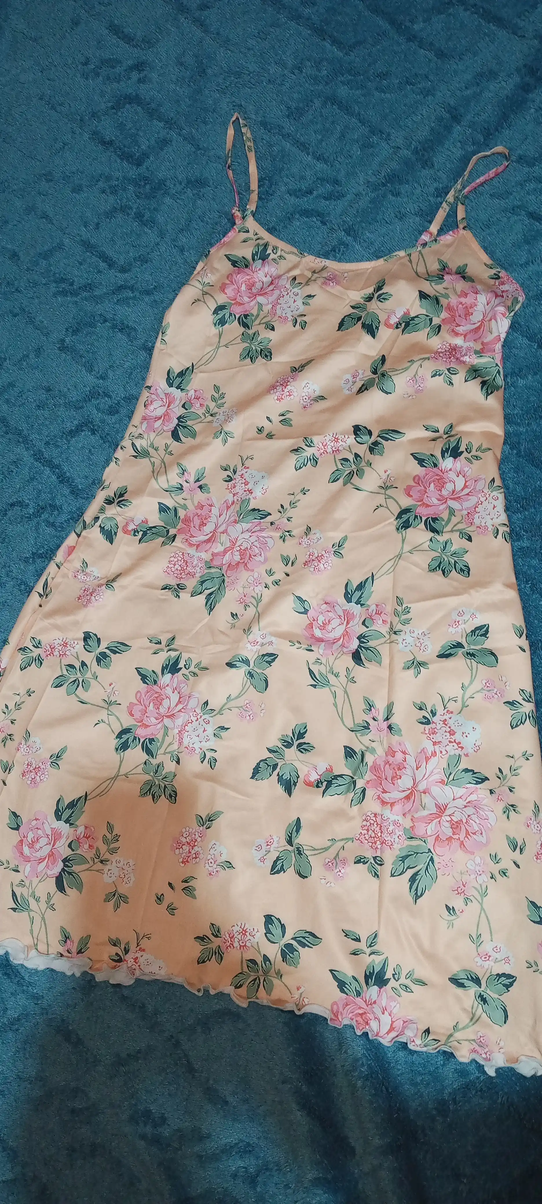 Ayollar uy pijamasi, ayol ko'ylak
