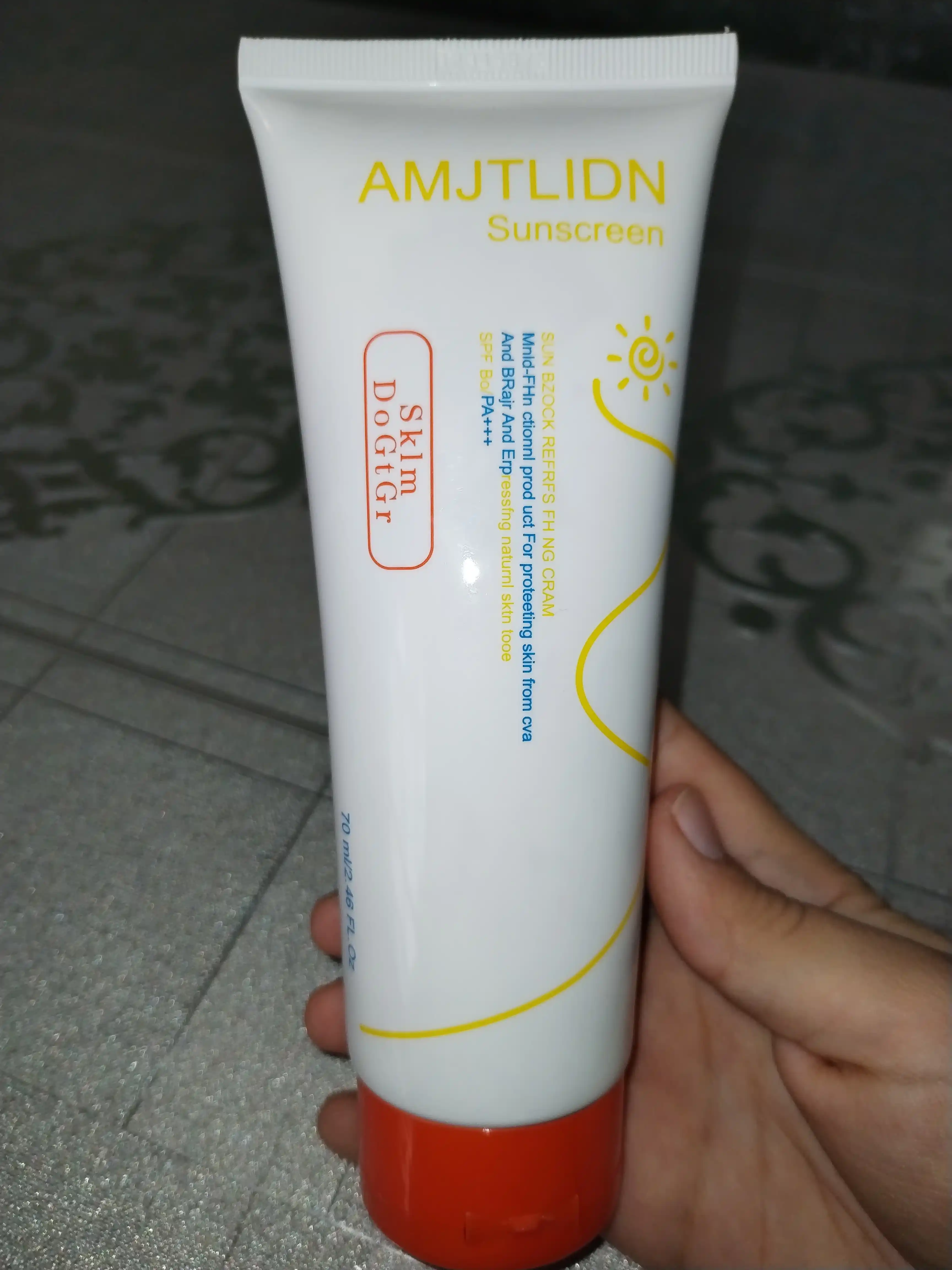 Quyoshdan himoyalovchi krem Dr.Heal Sun Cream SPF 80 PA+++, E vitamini, kokos moyi, 150 ml