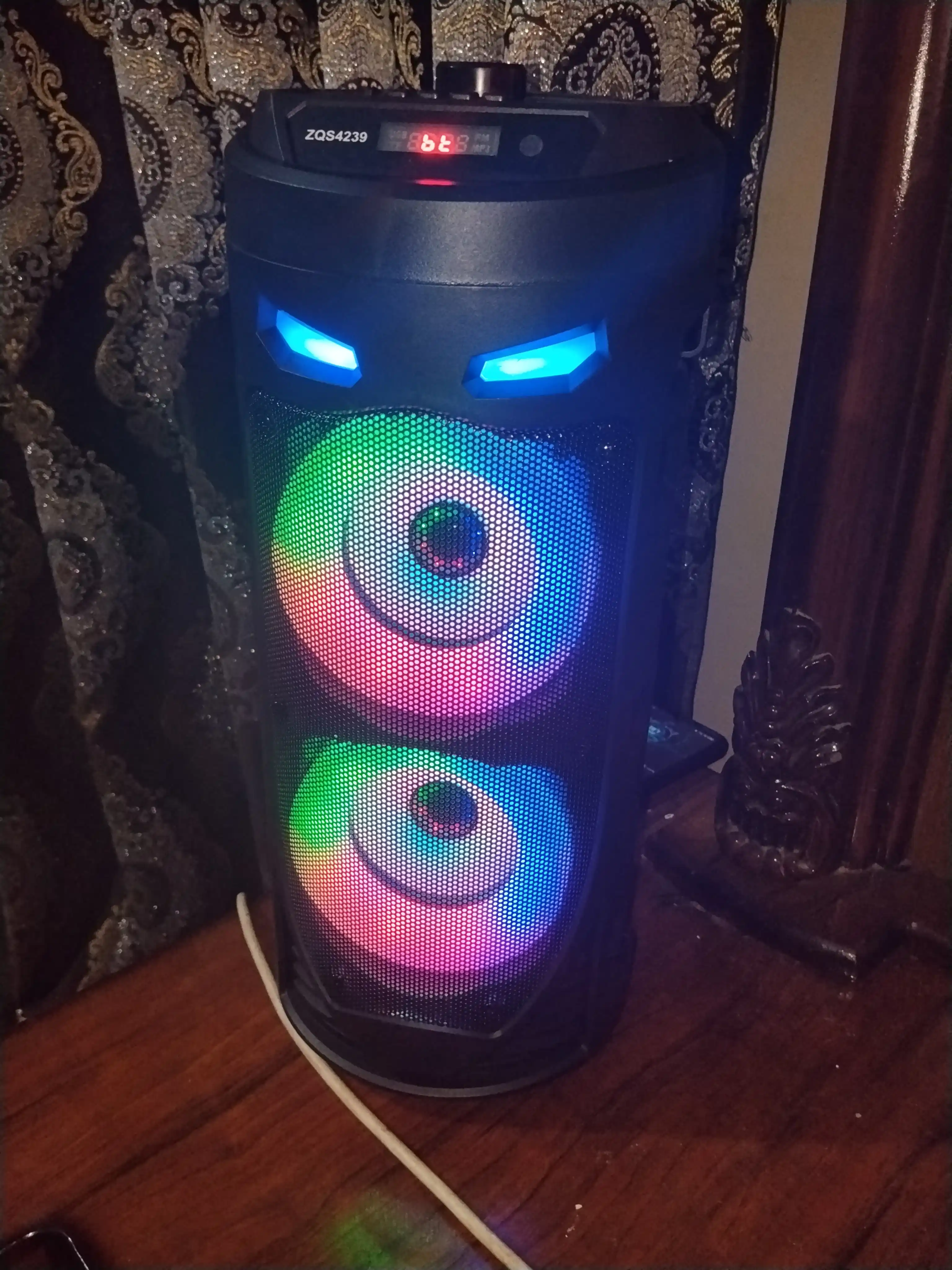 Караоке-колонка с Bluetooth-микрофоном ZQS 10101, 8148, 4239, 908s