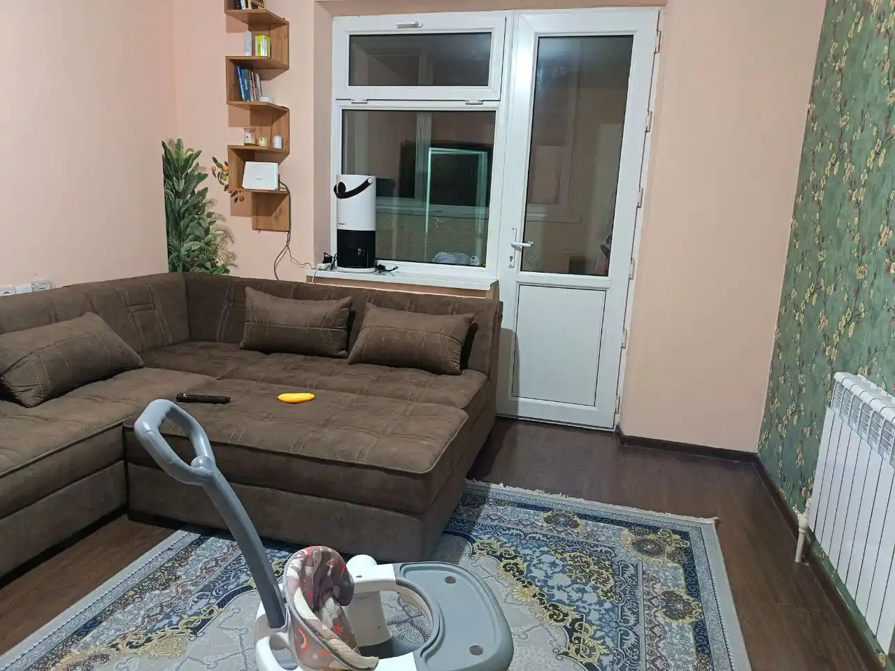 Bolalar xonasi devoriga, uy, oshxona hammomga gulqog‘oz yopishtiruvchi interyer stikerlari