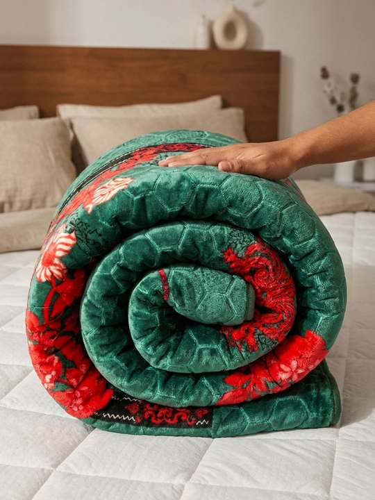 Velsoft pled 200×230 sm — yumshoq, zamonaviy dizayn, vazni 2,5 kg
