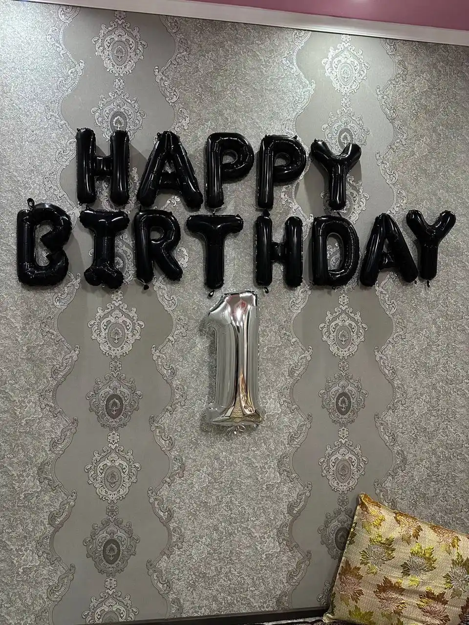Надпись из шаров "HAPPY BIRTHDAY" –для оформления дня рождения