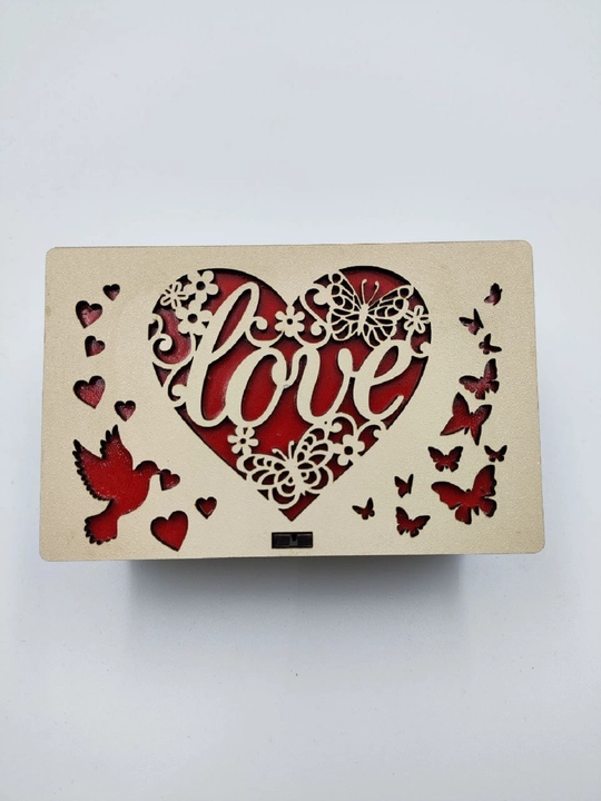 Шкатулка LOVE из ЛХДФ с крышкой и фиксатором, декоративная, для подарка