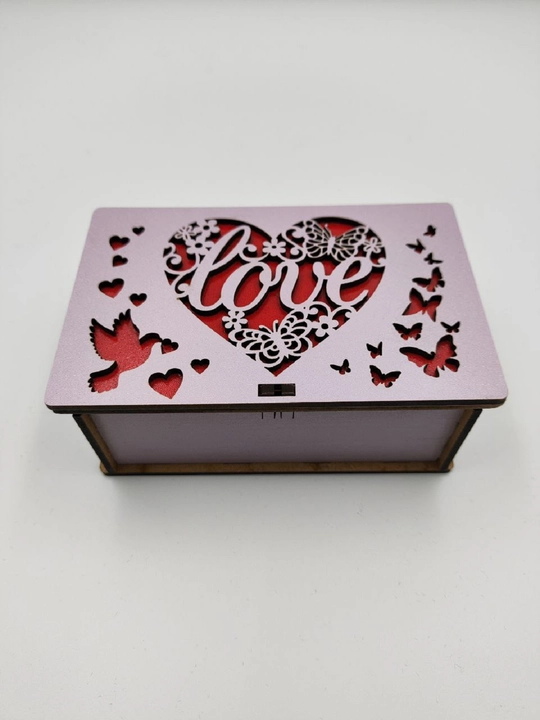 Шкатулка LOVE из ЛХДФ с крышкой и фиксатором, декоративная, для подарка