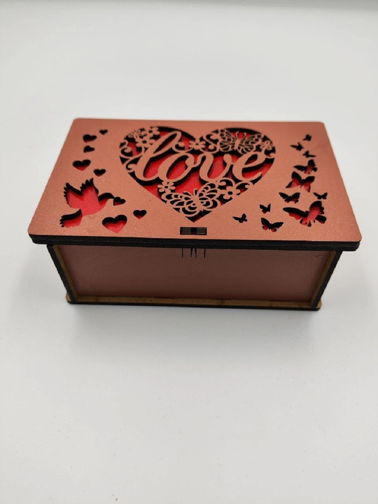 Шкатулка LOVE из ЛХДФ с крышкой и фиксатором, декоративная, для подарка