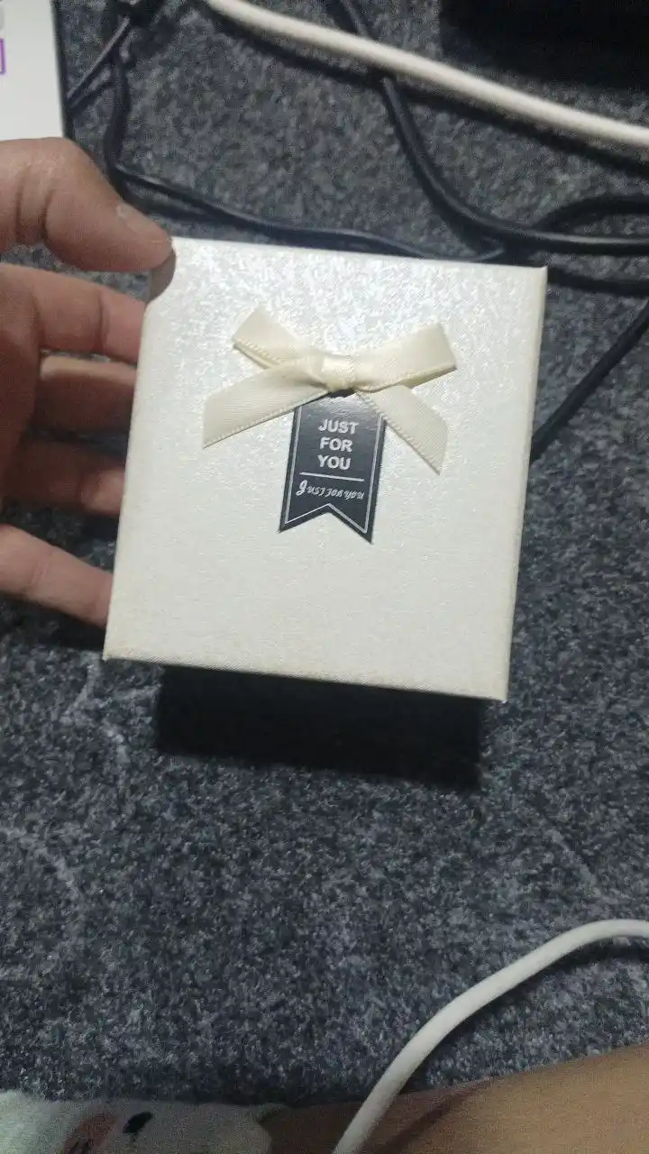 BVLGARI qo‘l soati, klassik dizayn