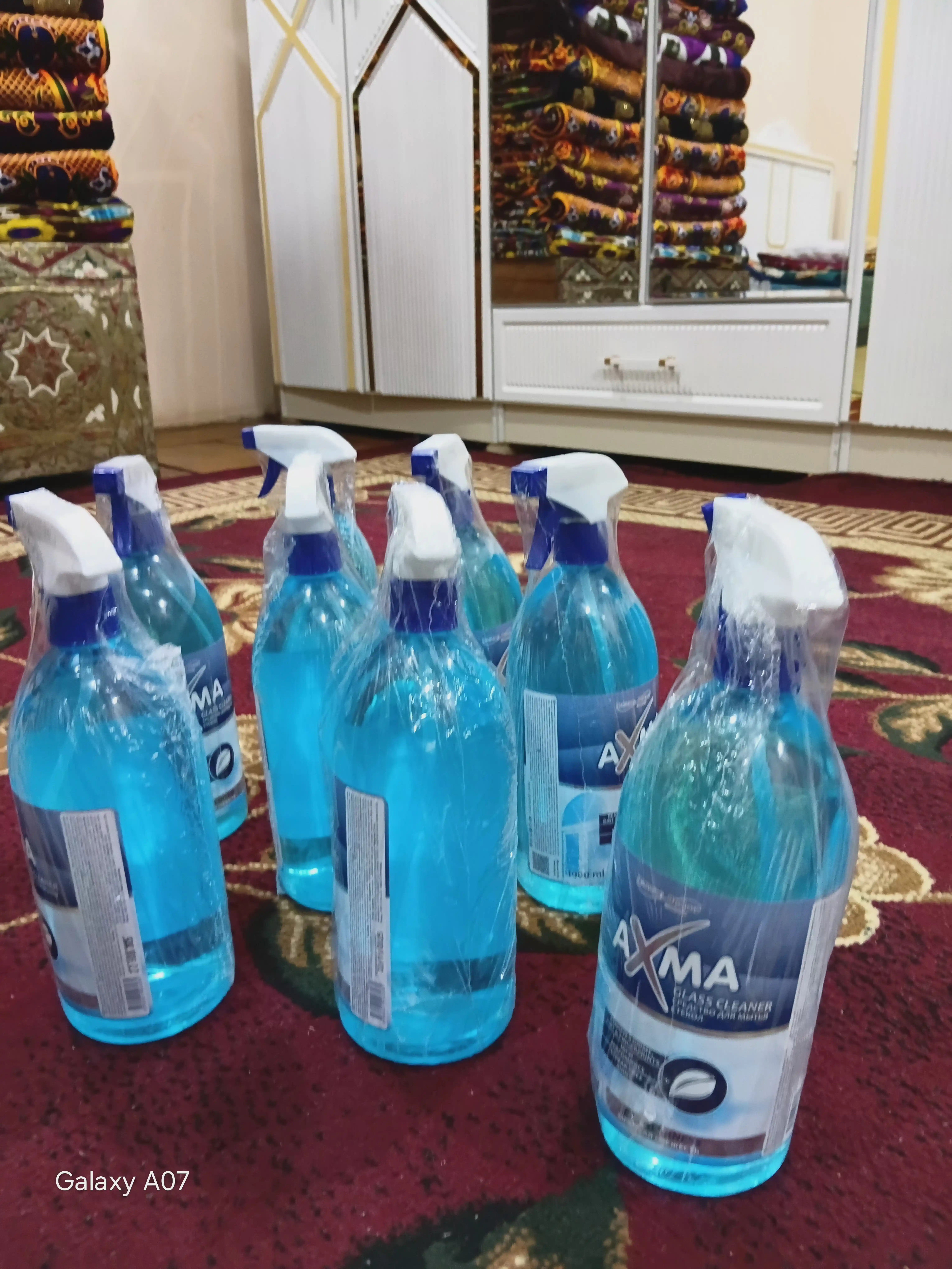 Средство для мытья стёкол Axma, Морская свежесть, 1 л