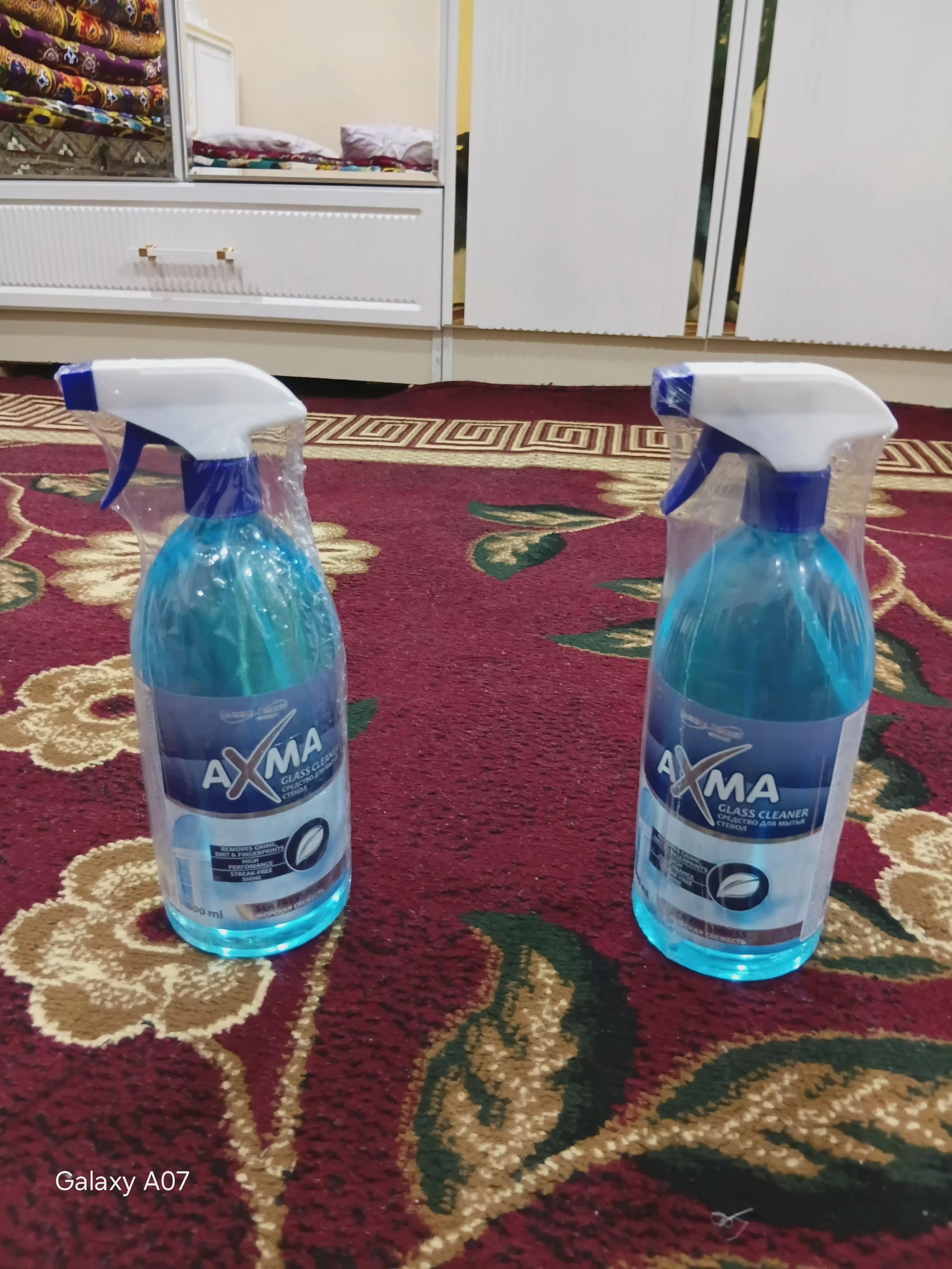 Средство для мытья стёкол Axma, Морская свежесть, 1 л