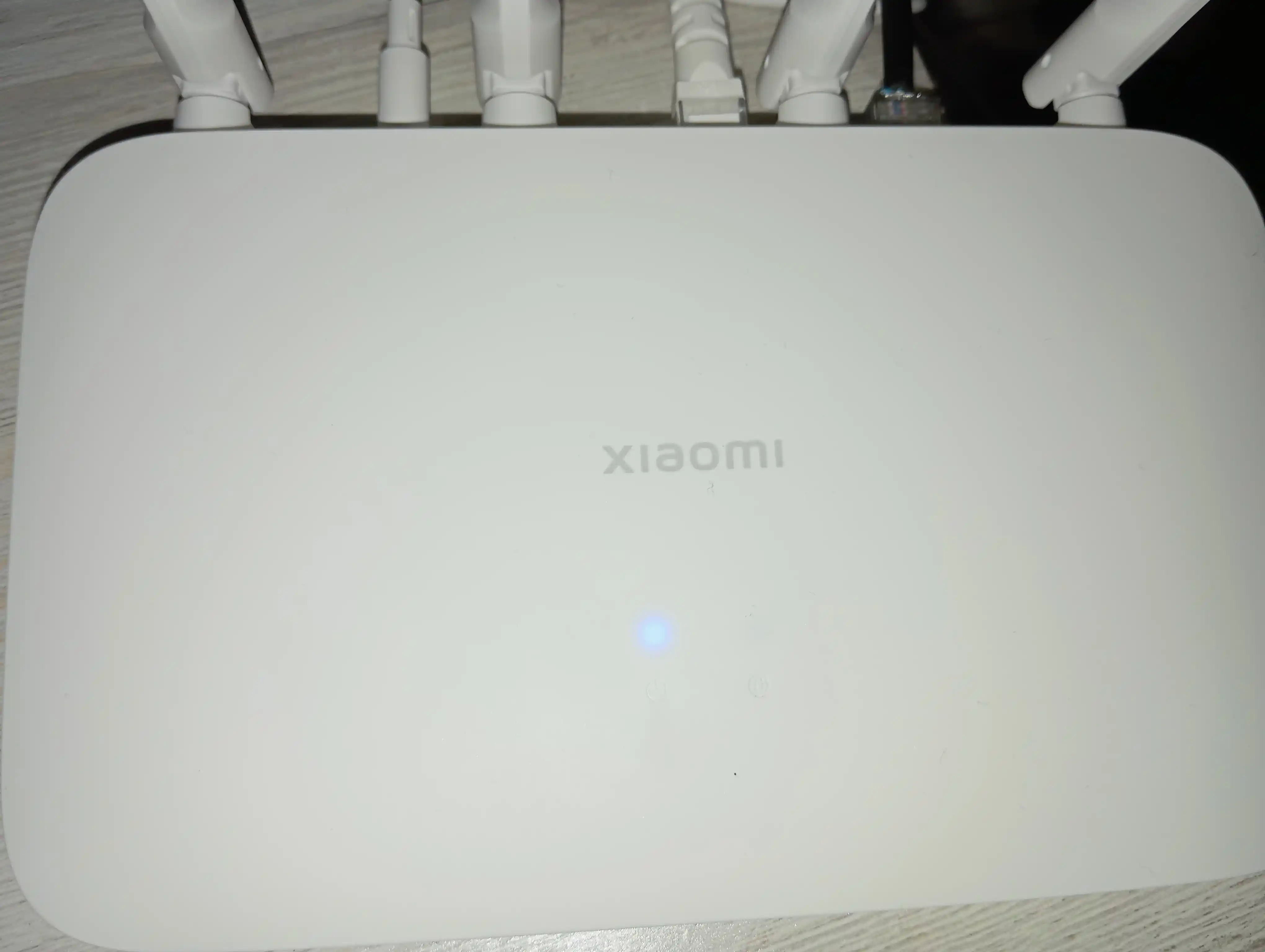 Xiaomi Mi WiFi Router 4A Gigabit — двухдиапазонный Wi-Fi роутер