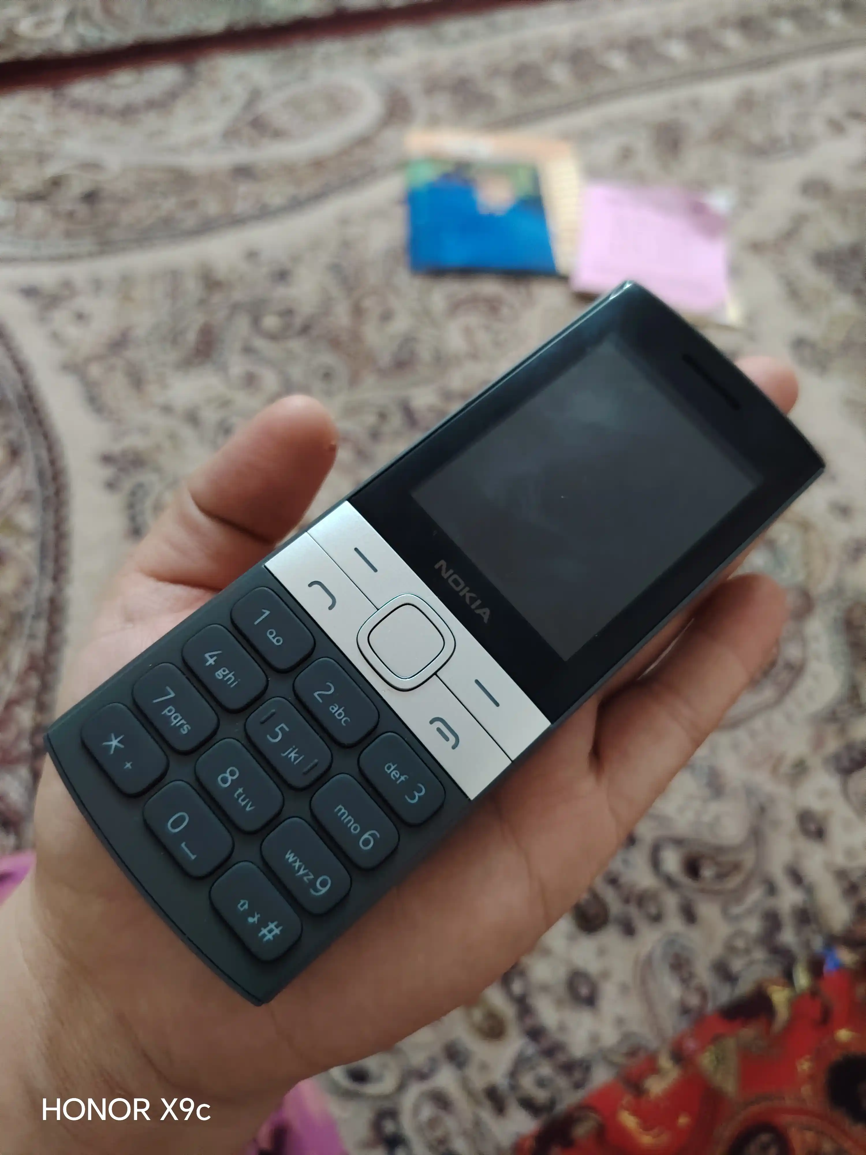 Nokia 150 Classic tugmali telefon 2 ta SIM karta