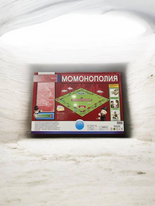 Семейная настольная игра «Монополия»