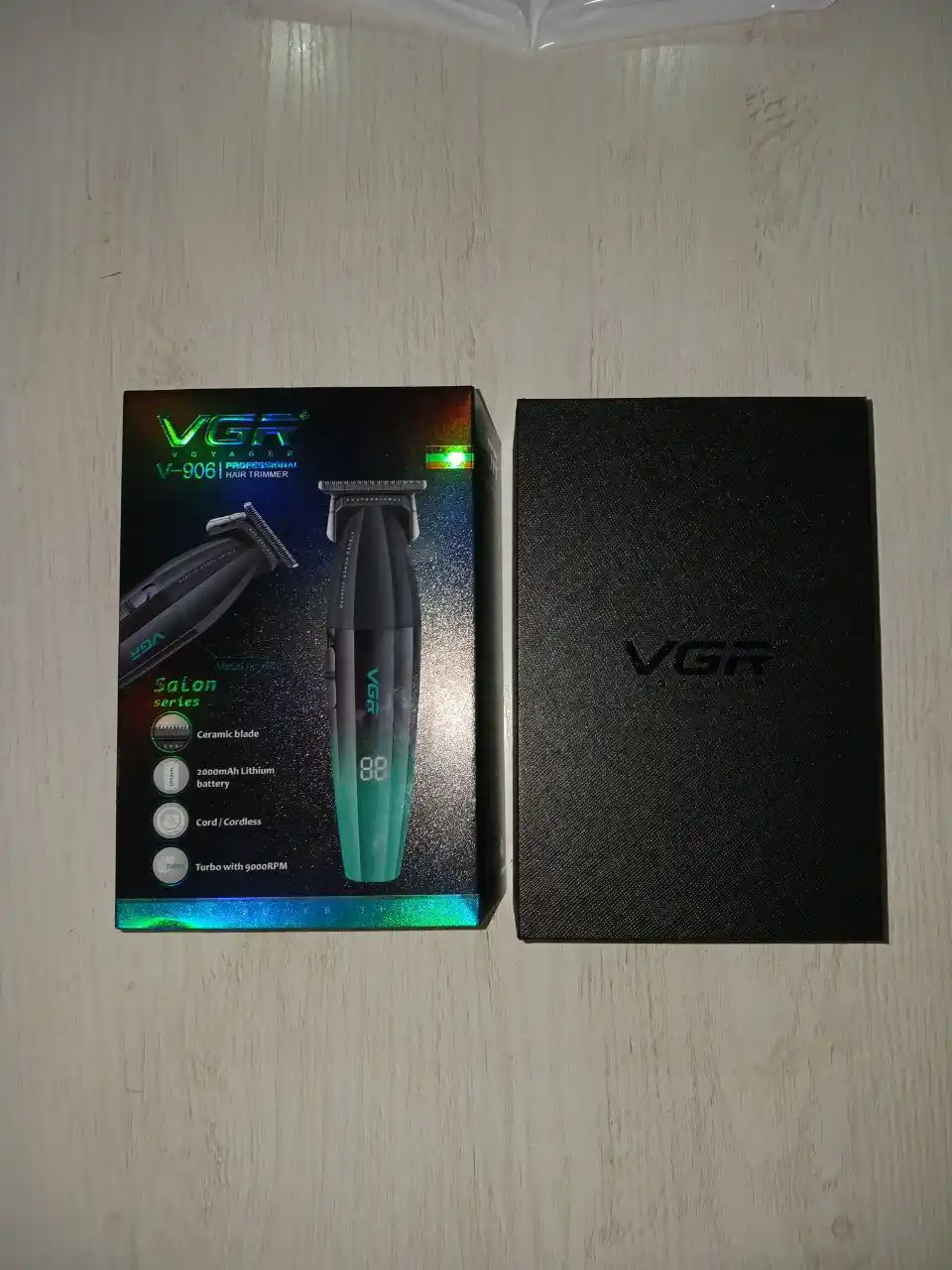 VGR V-906, V-977 dan professional soqol uchun simsiz trimmer, elektr ustara