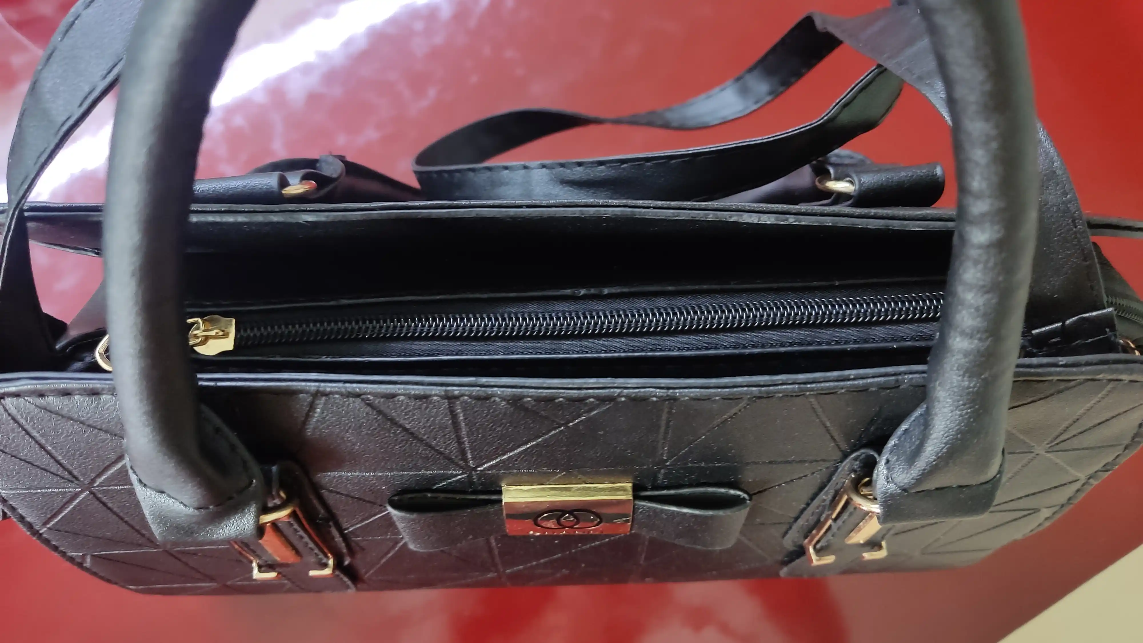Ayollar sumkasi chanel zamonzviy va sifatli dizyin