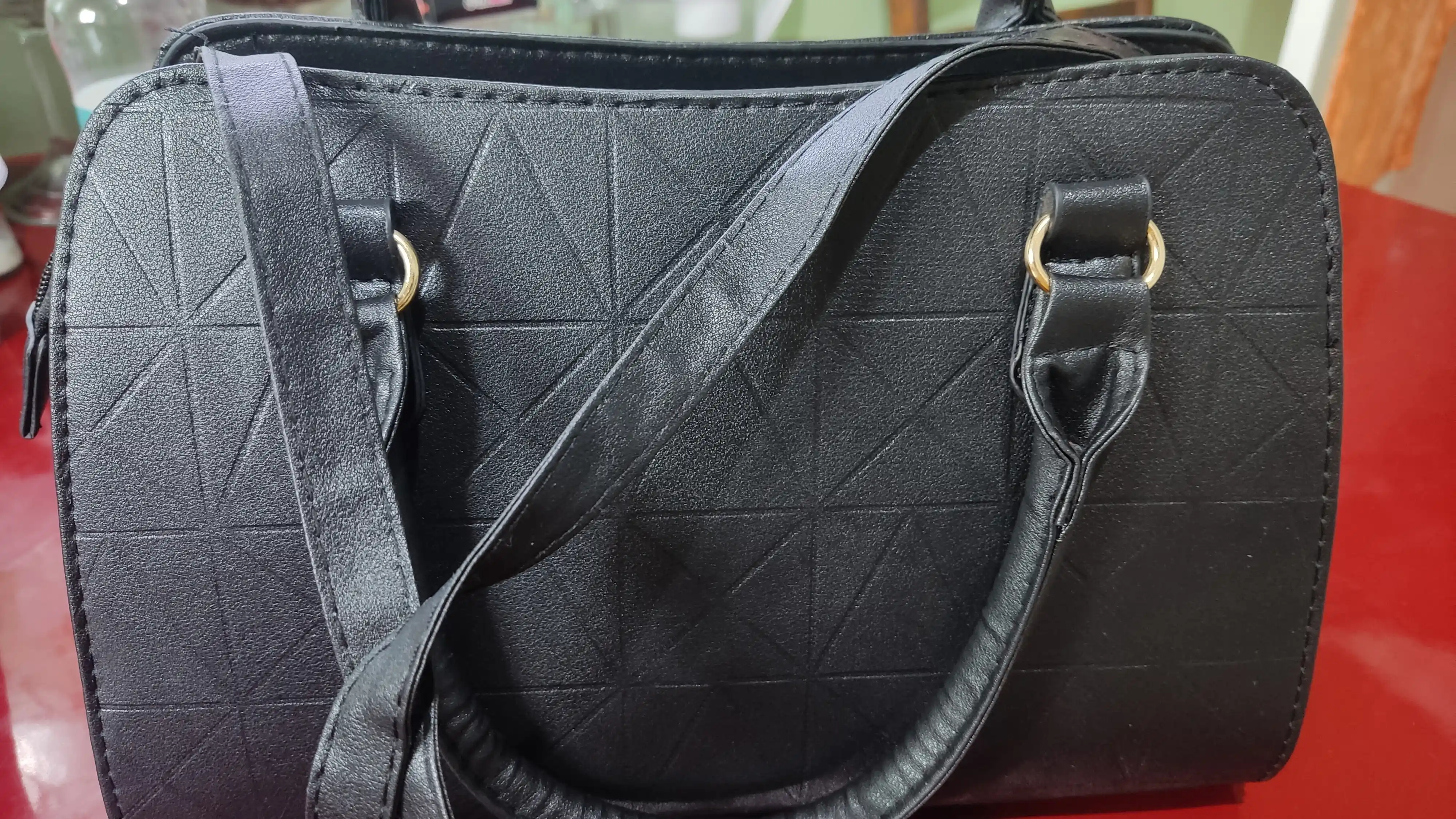 Ayollar sumkasi chanel zamonzviy va sifatli dizyin