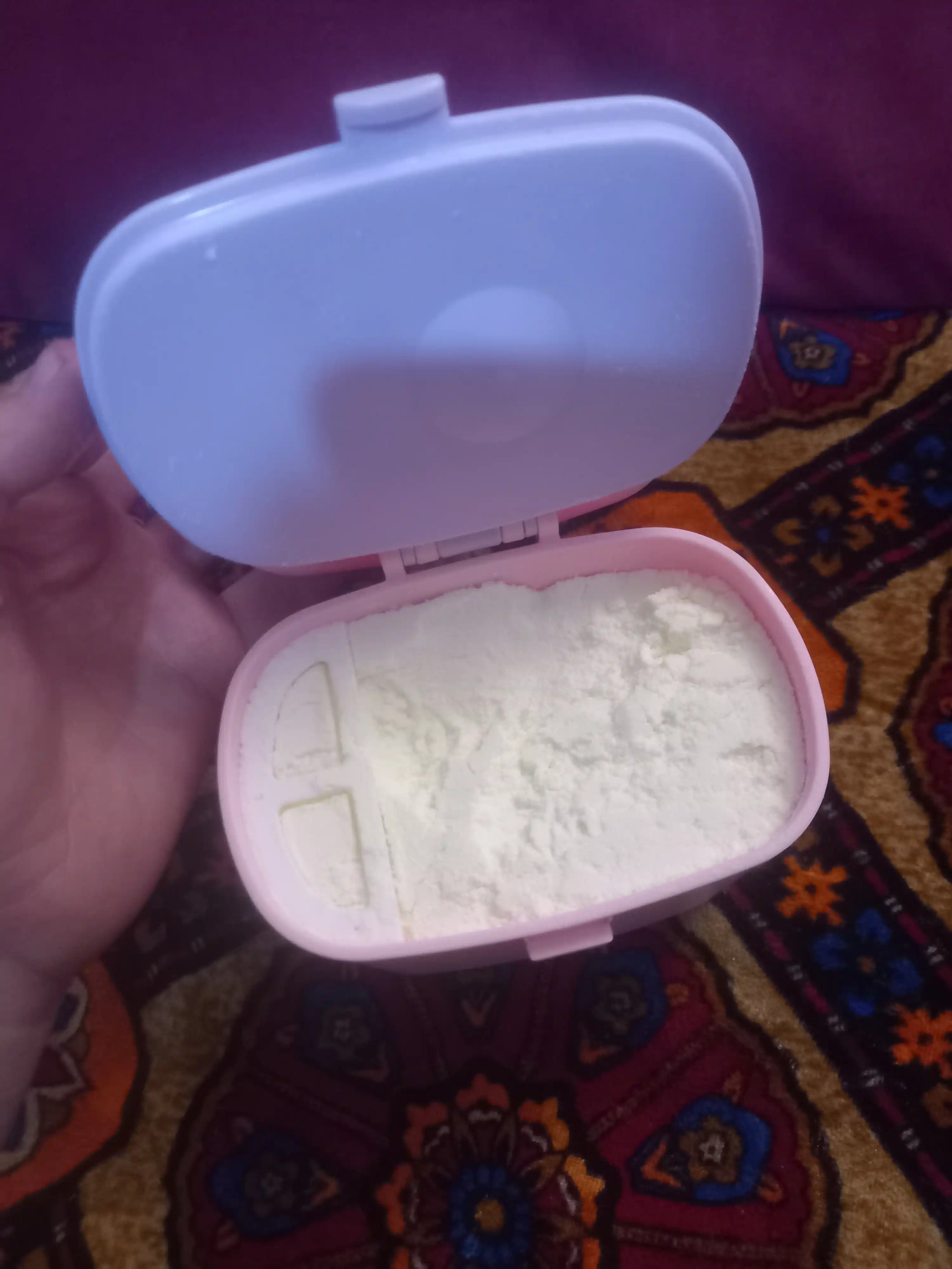 Контейнер для детской смеси