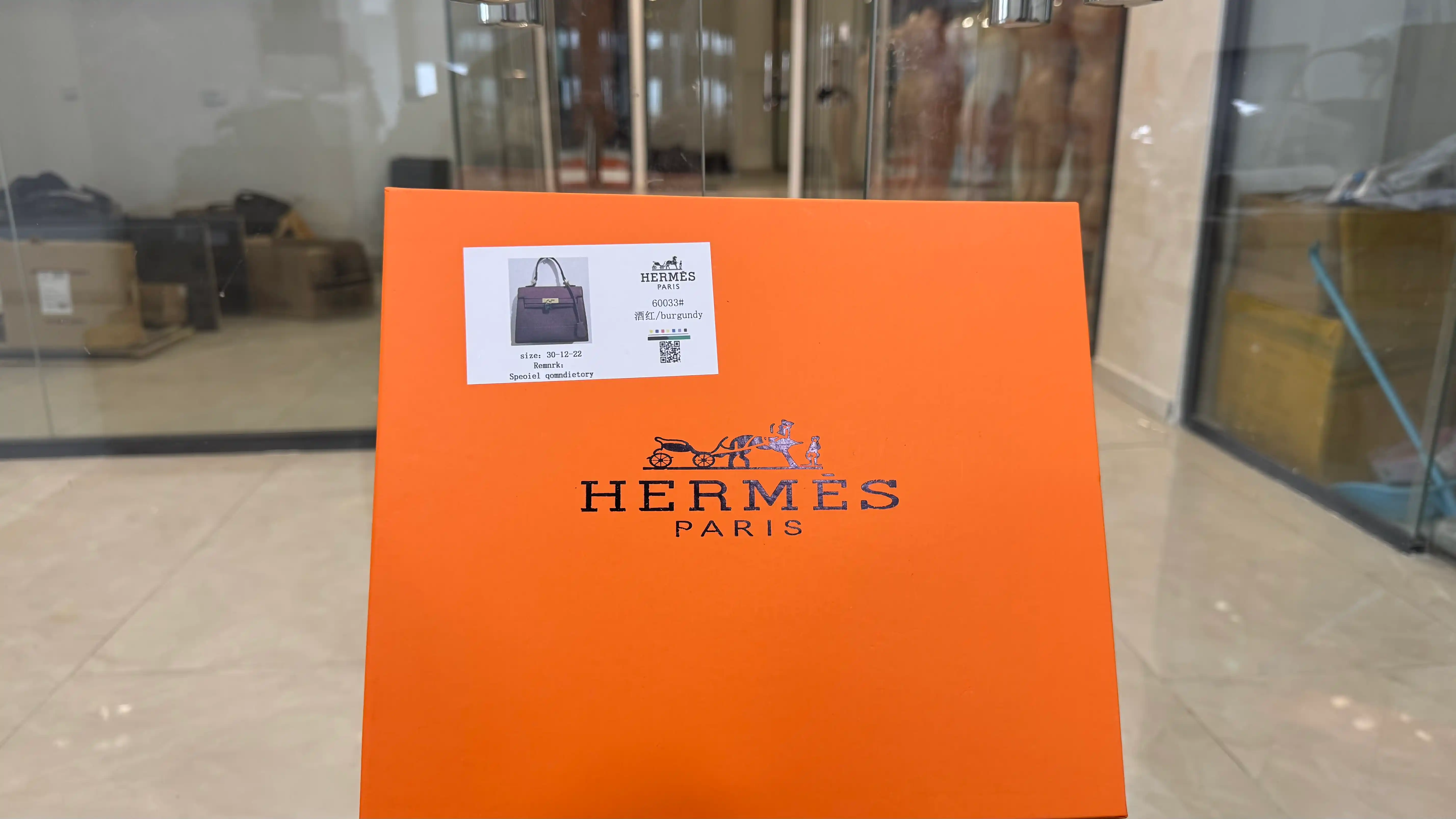 Женская сумка в стиле Hermes, подходящая для повседневного использования
