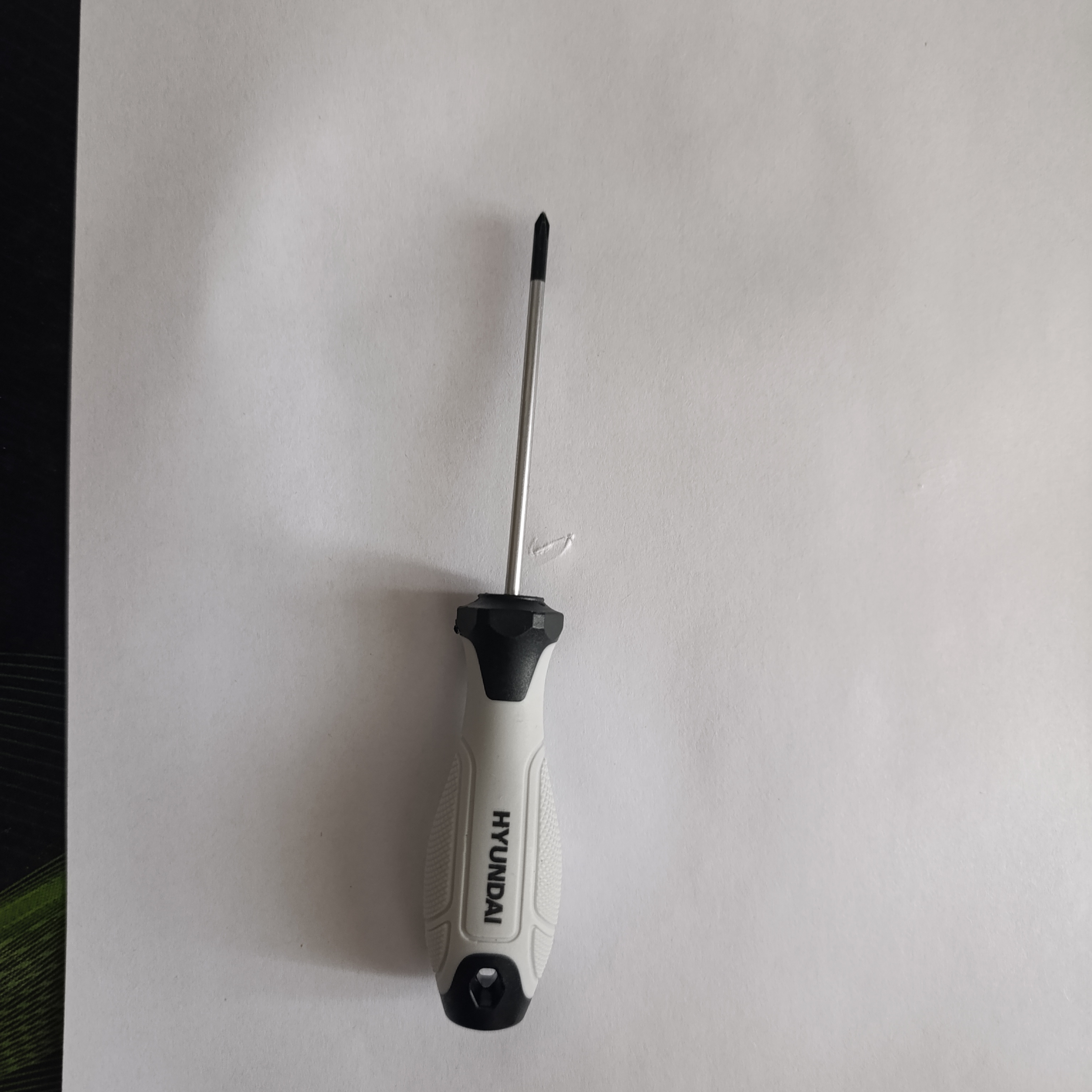 Усиленная отвертка S2 PHO/PH2 75/100/200/250мм HYUNDAI