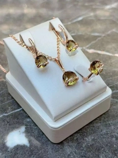 Золотой