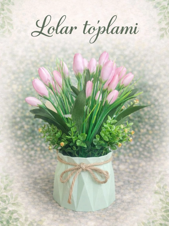 Loladan yasalgan kompazitsiya gullar to'plami, bayramona ruhda yasalgan - 