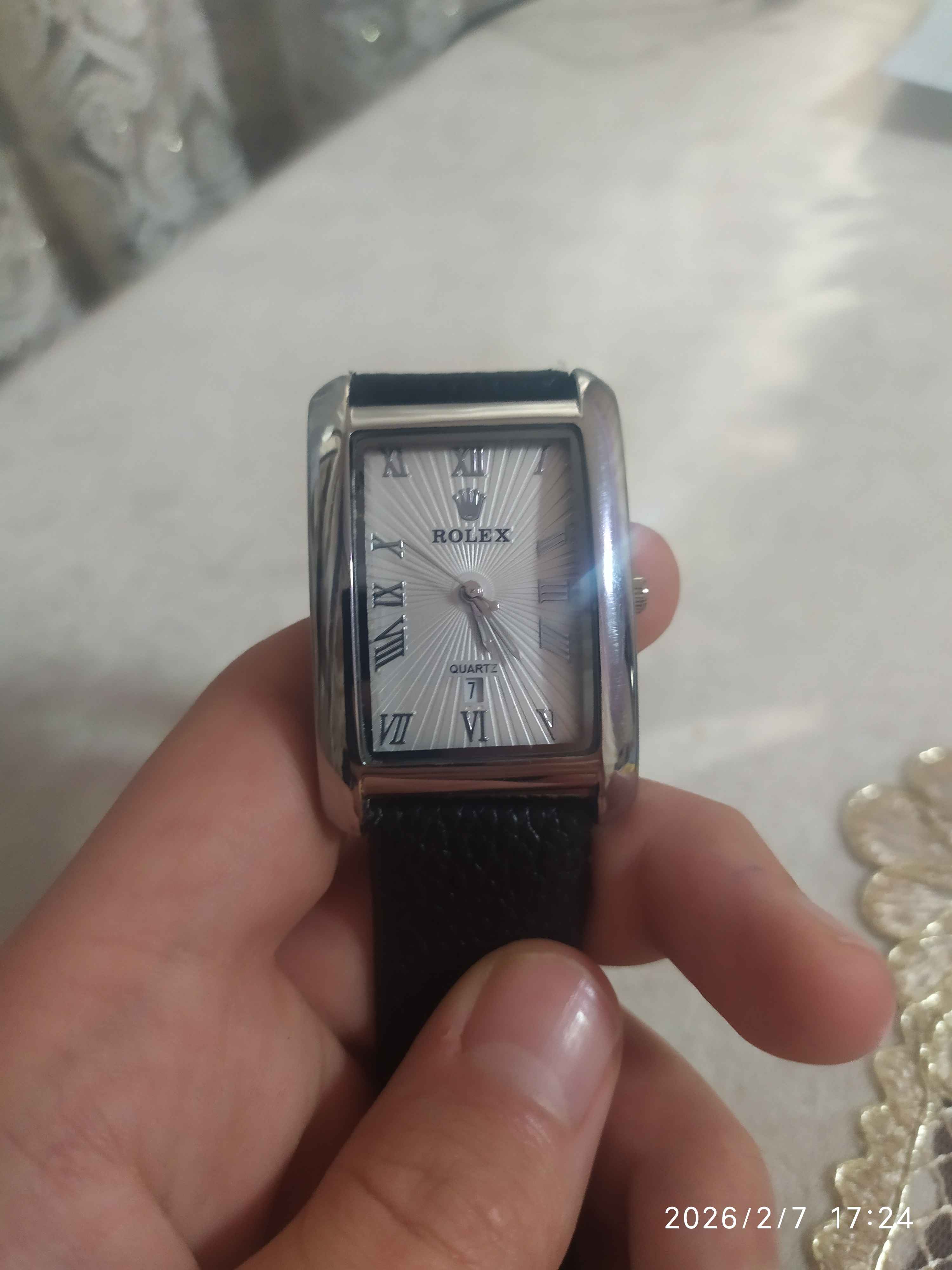 Erkaklar uchun soat, klassik, charm tasmali,kvarts mexanizm, sovg'a qutisi bilan