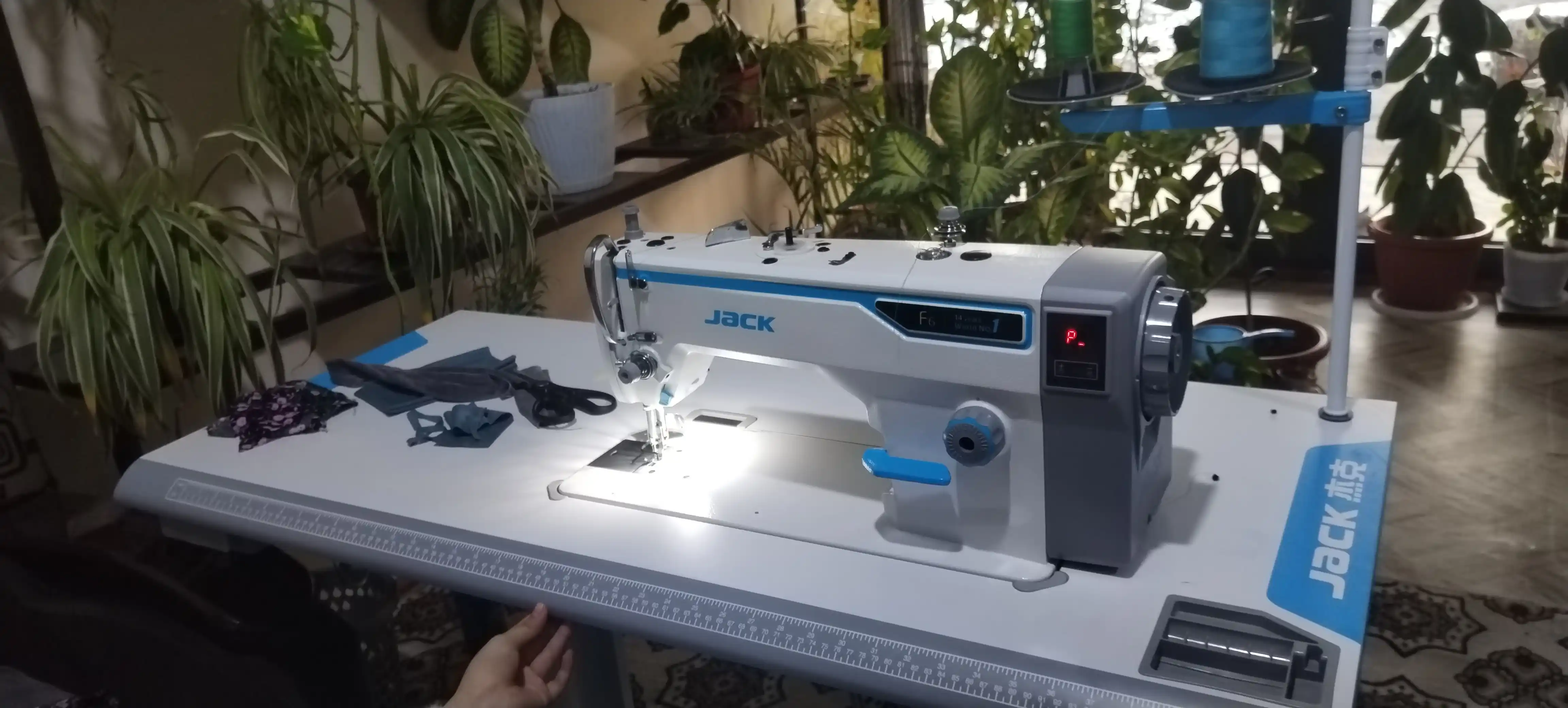Jack F6 sanoat tikuv mashinasi, to‘g‘ri chok, jack tikuv mashinasi, tikuv mashinalari 220V