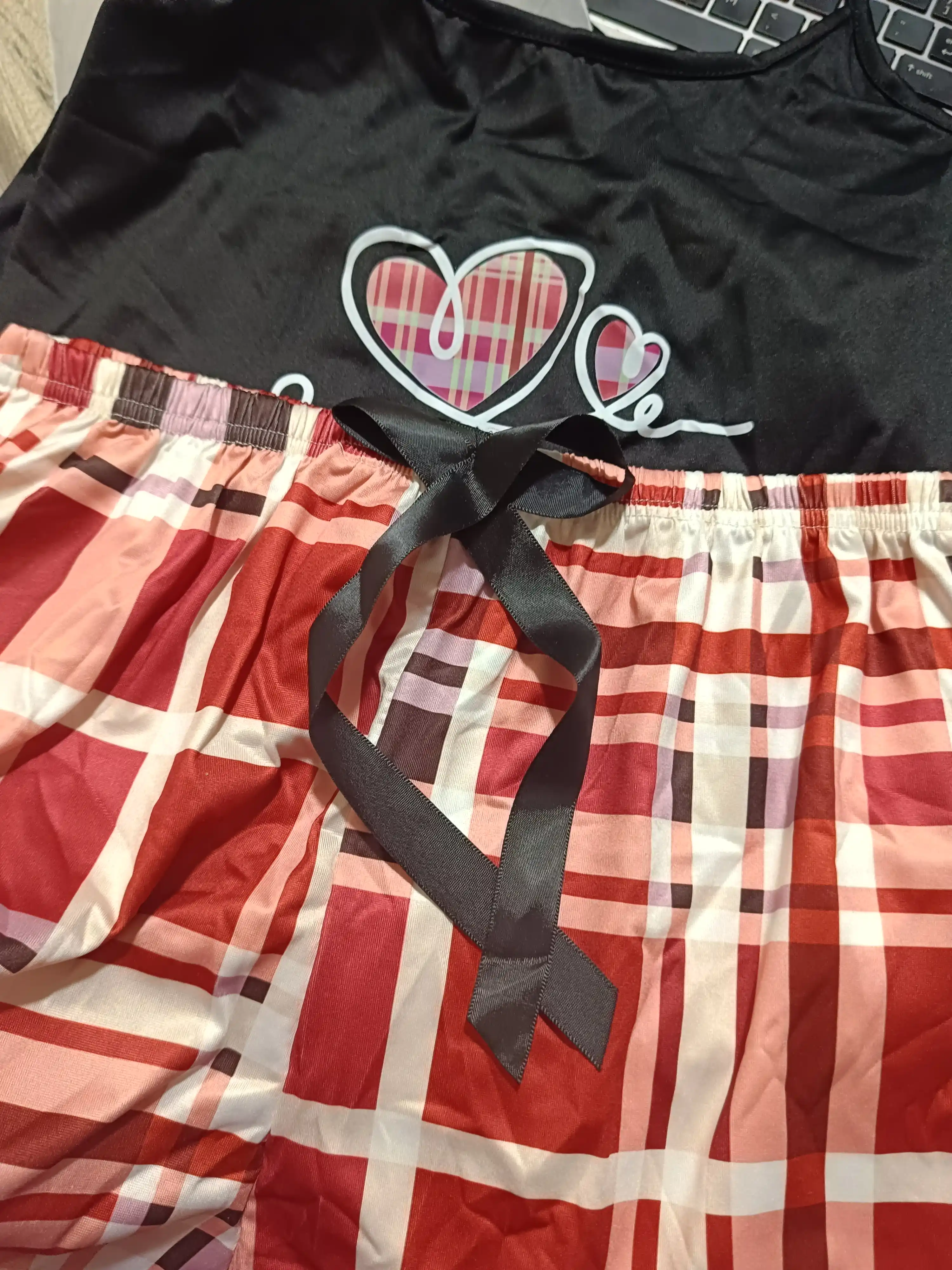 Ayollar uchun pijama to'plami, 2 tasi 1 da, ayollar uchun pijamalar