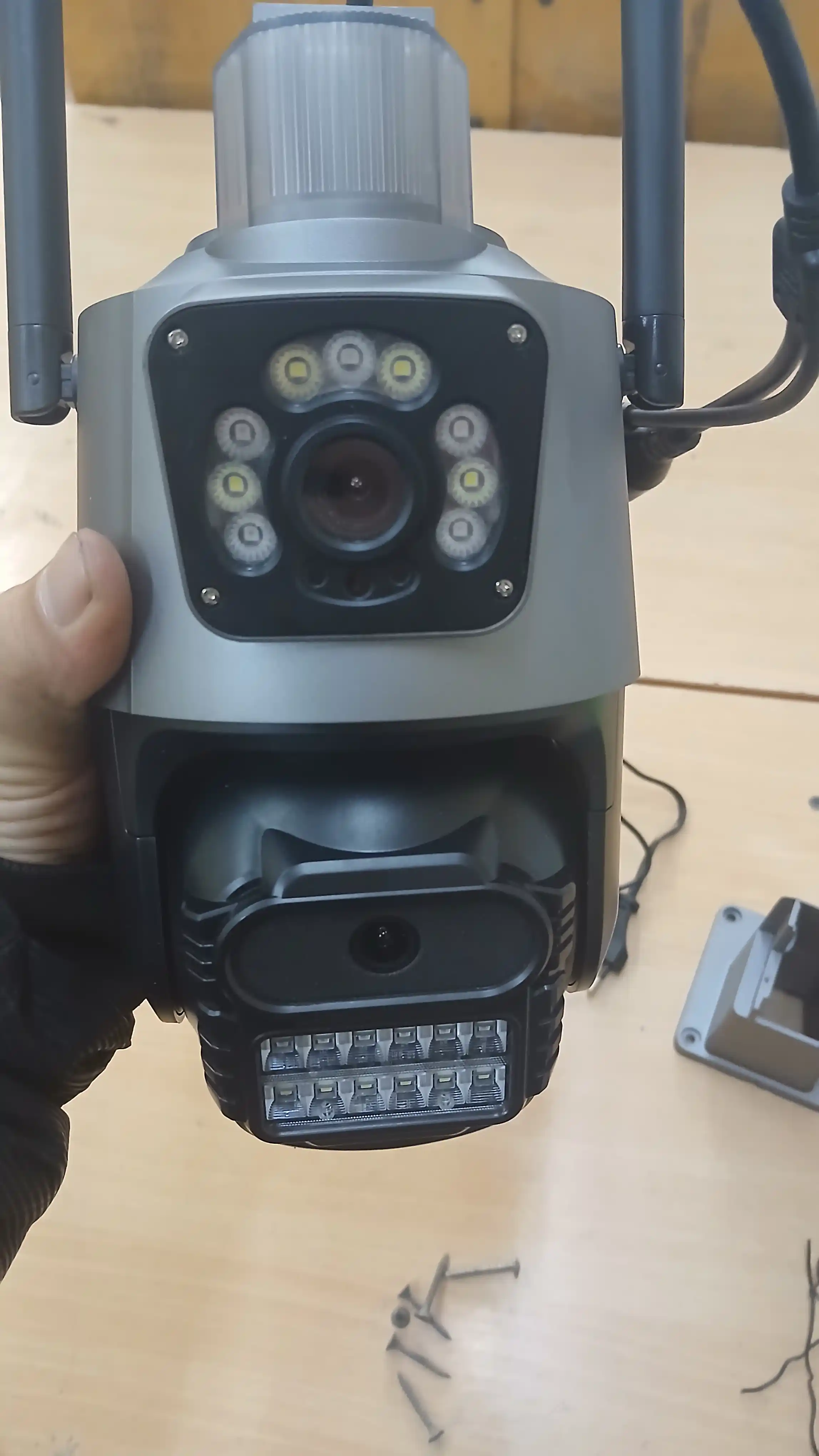 Камера видеонаблюдения для дома, уличная с WIFI 360° Full HD, автослежение