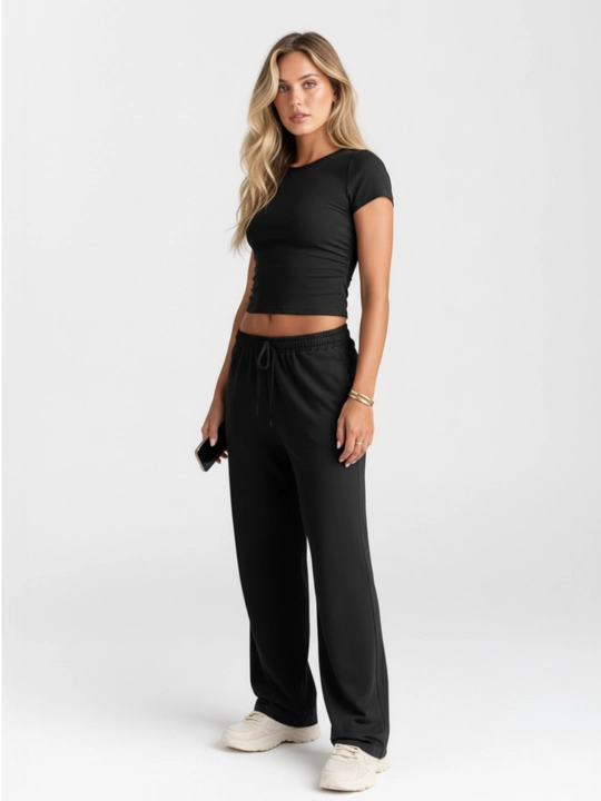 Костюм женский с брюками и футболкой, комбинезон на лямках EllyFashion