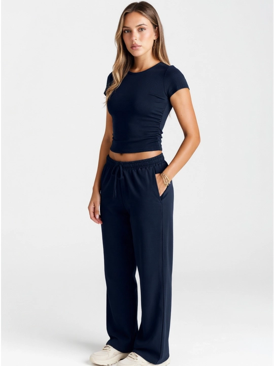 Костюм женский с брюками и футболкой, комбинезон на лямках EllyFashion