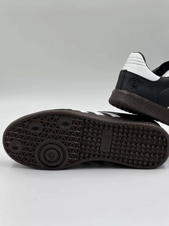 Adidas Samba — erkaklar krossovkasi, sovg‘a: oq paypoq