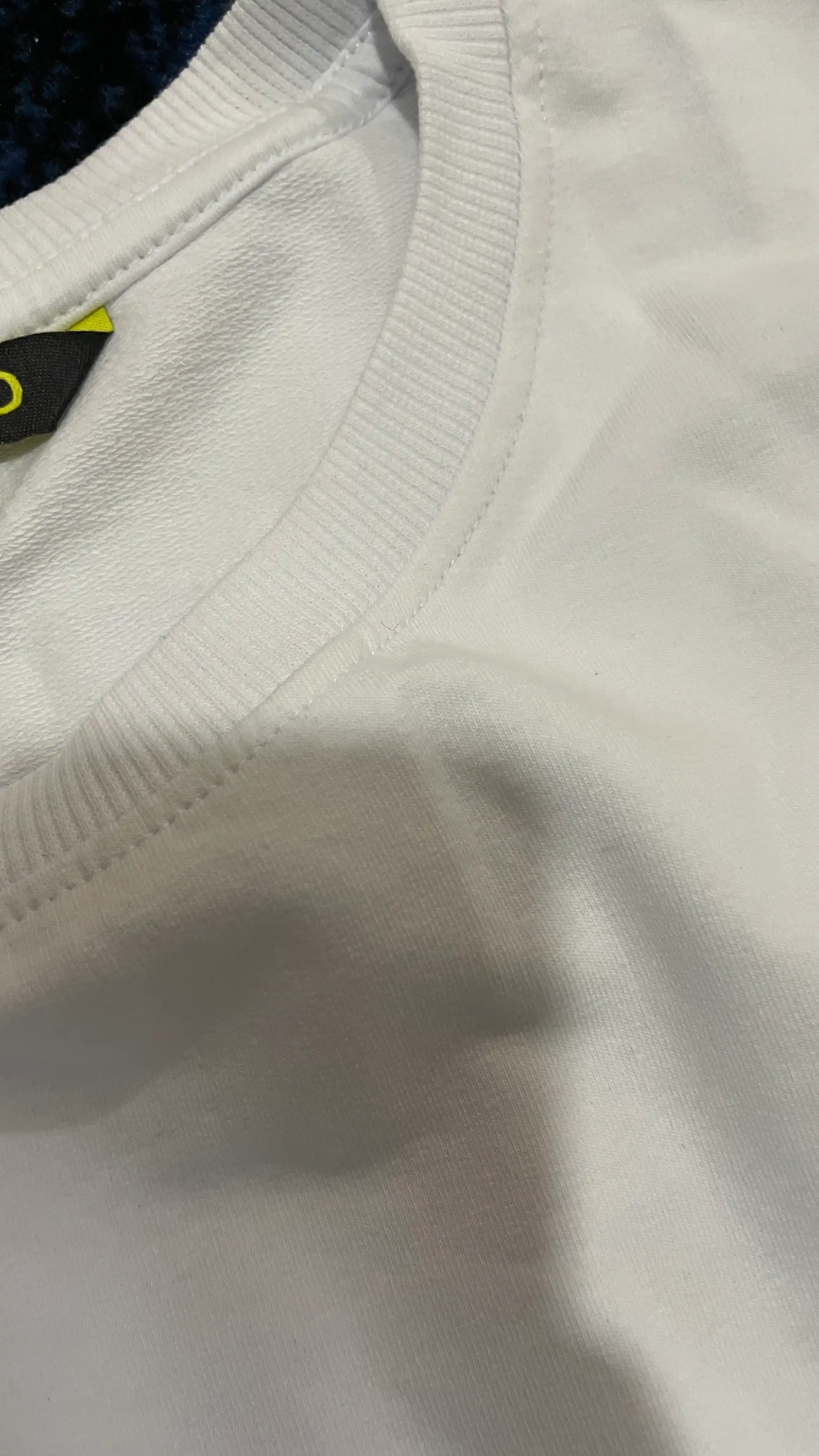 Ayollar va qizlar uchun oversayz futbolka, velikan futbolka